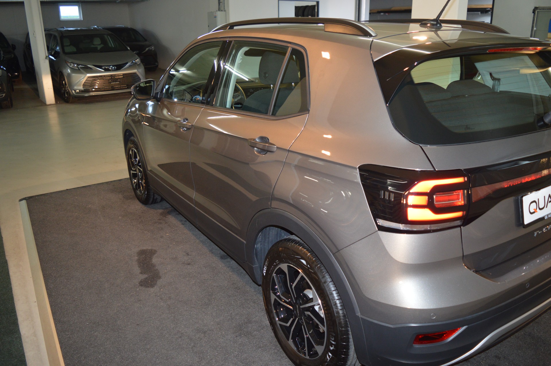 VW T-Cross 1.0 TSI Life DSG-image-6
