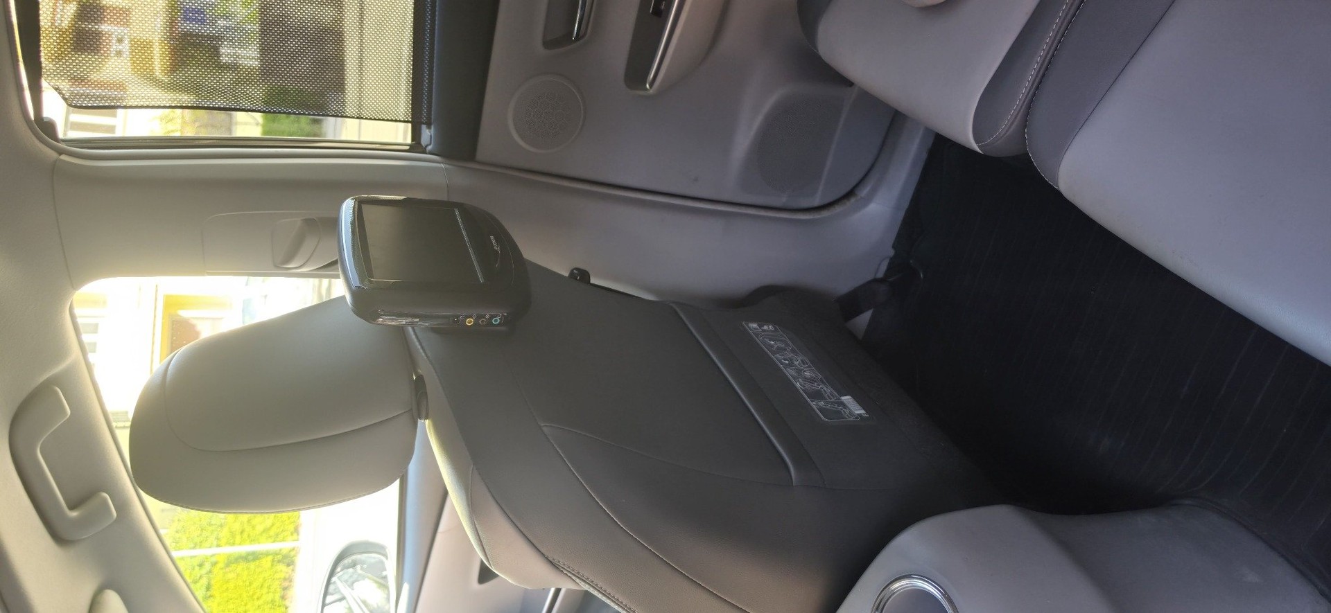 TOYOTA Prius Plus 1.8 Hybrid VT-I Premium-image-12