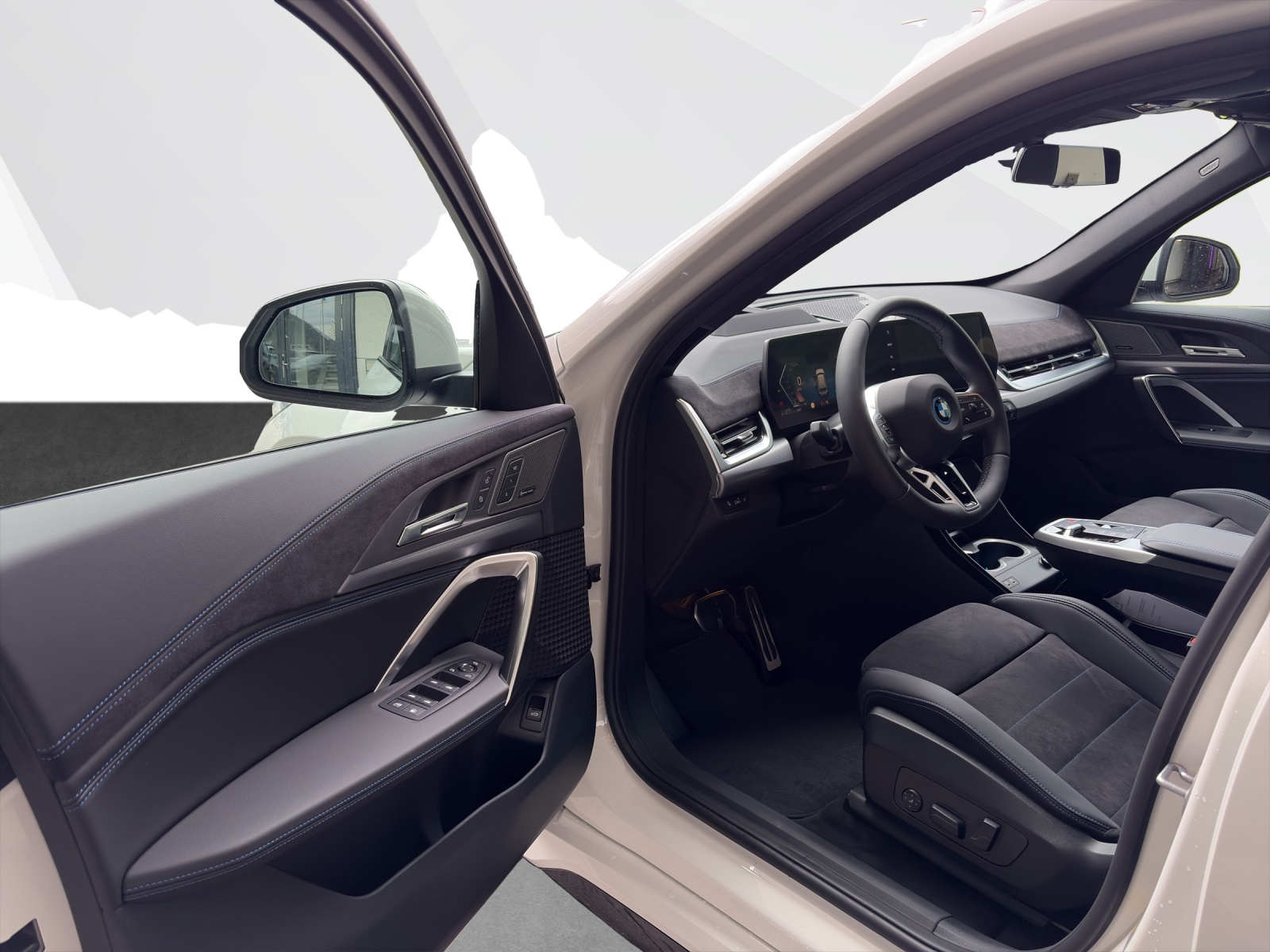 BMW X1 25e xDrive-image-8