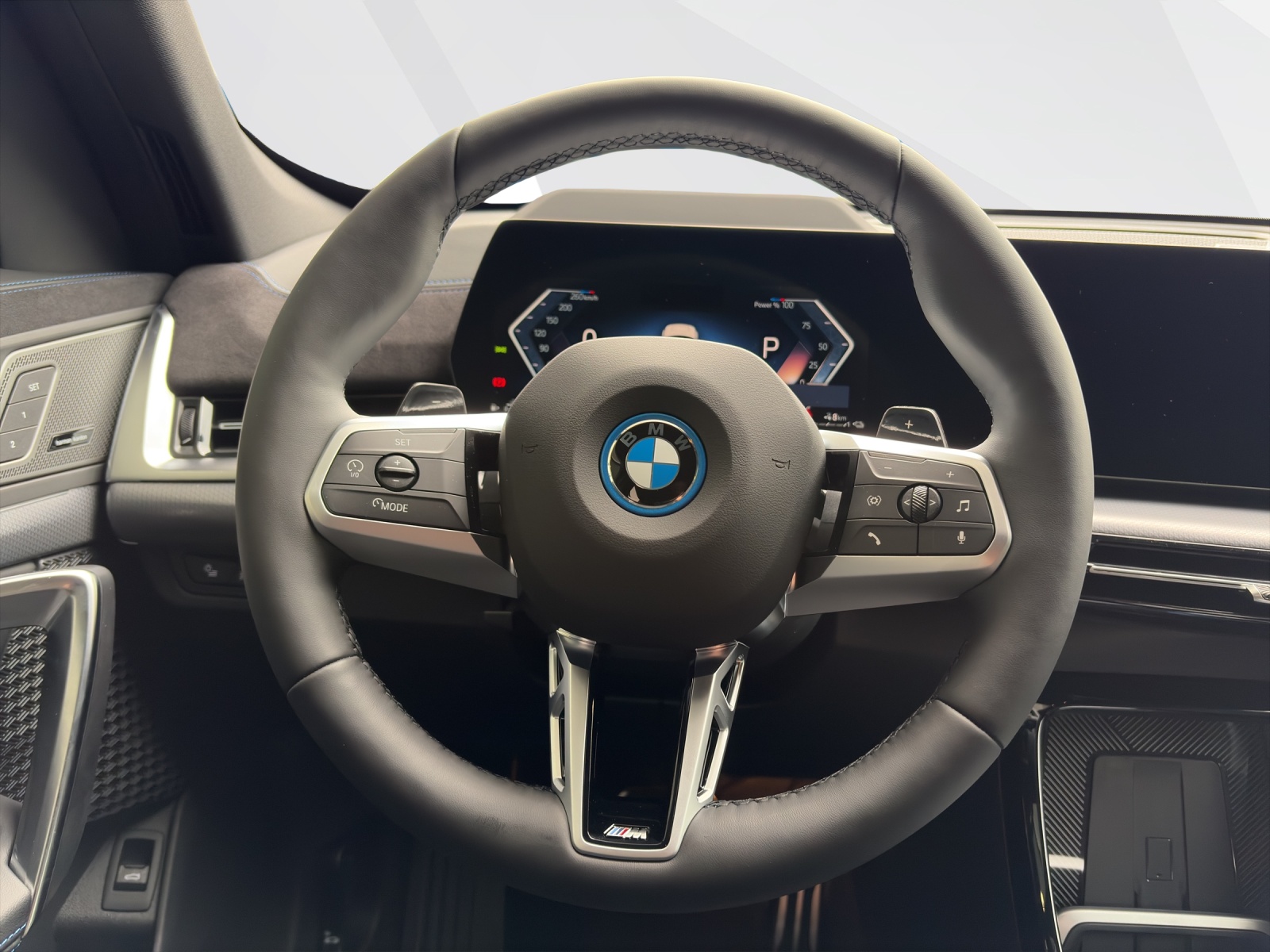 BMW X1 25e xDrive-image-11