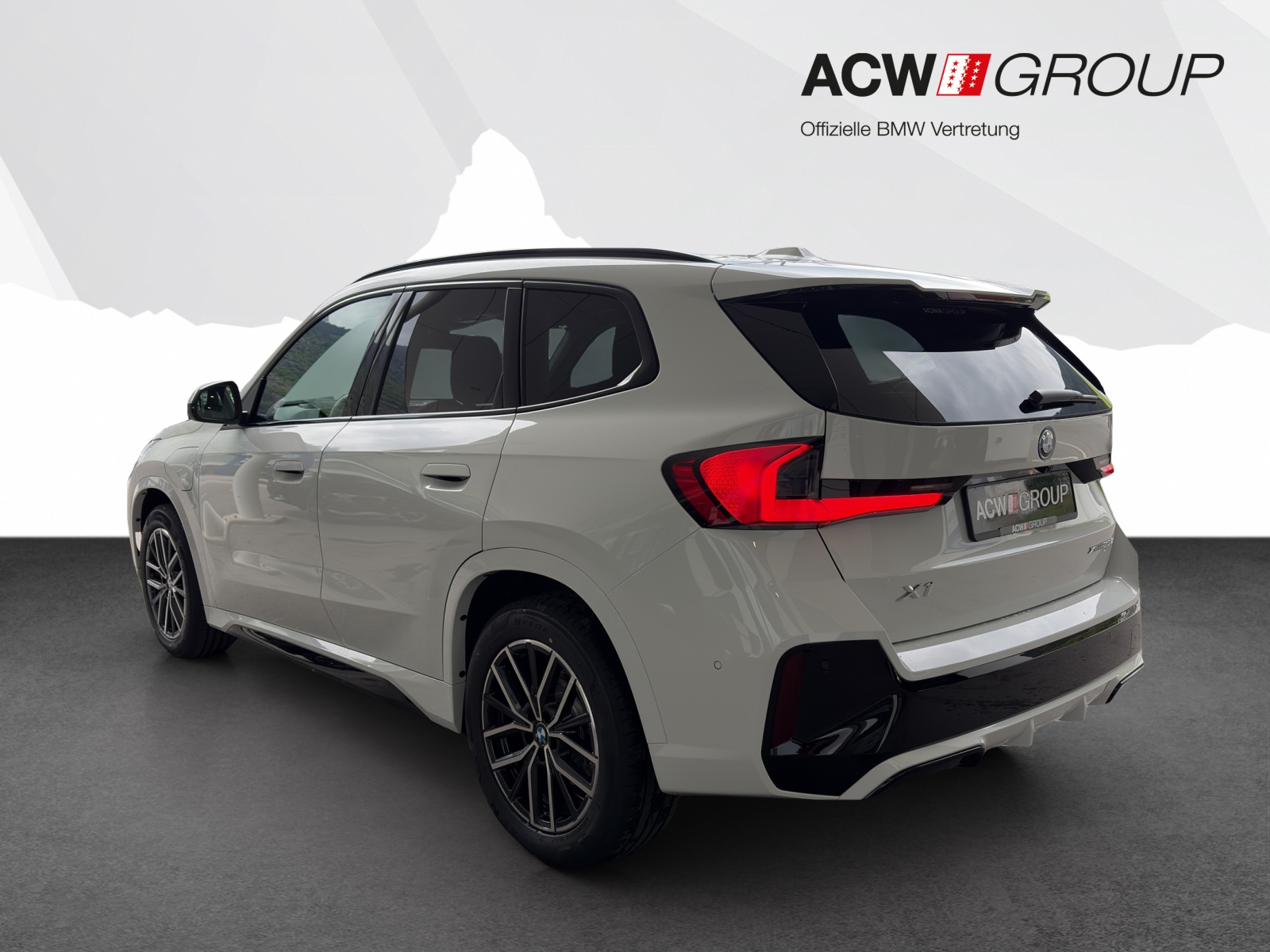 BMW X1 25e xDrive-showroom-element-2
