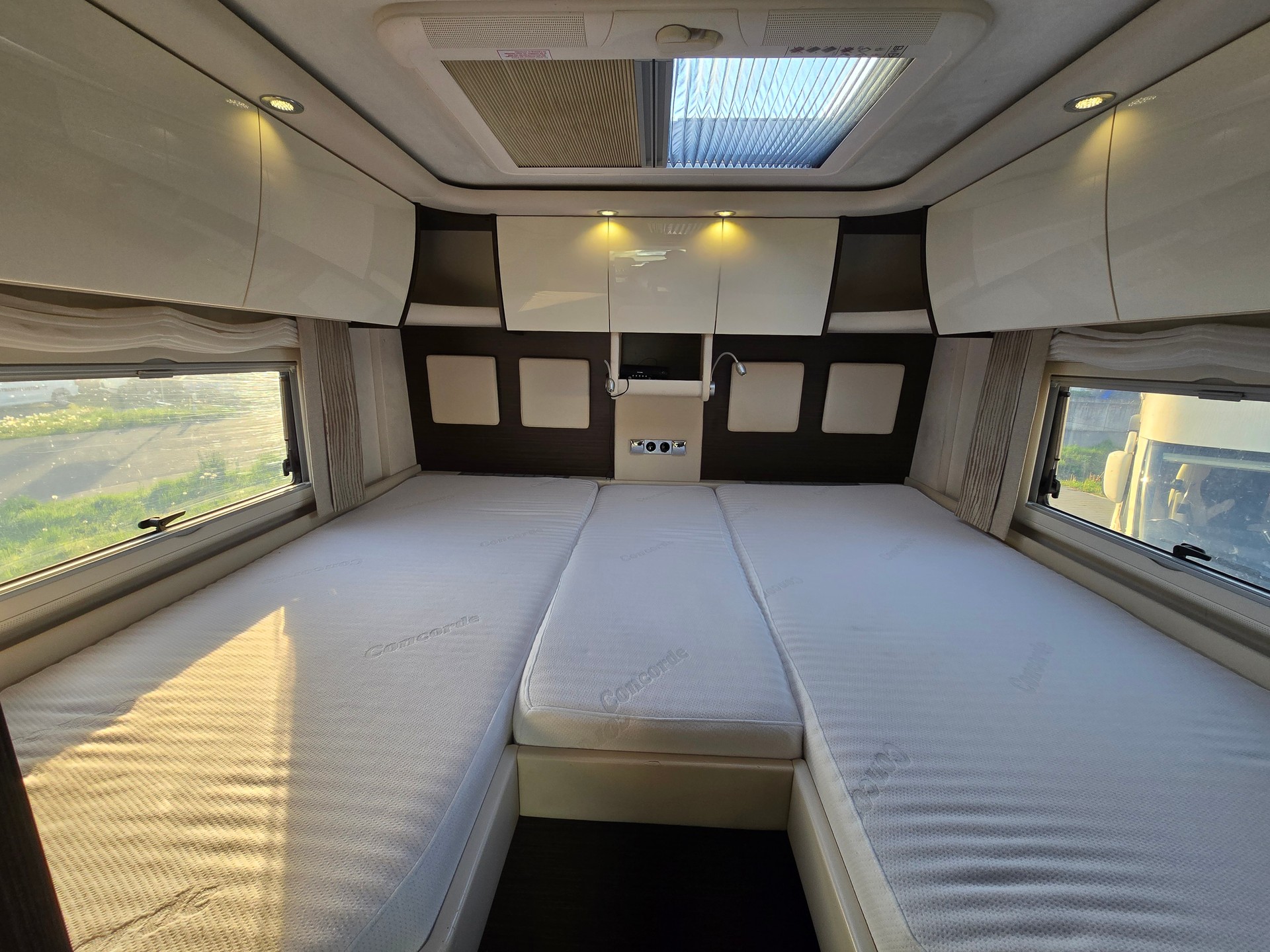 CONCORDE Charisma 850 L-image-4
