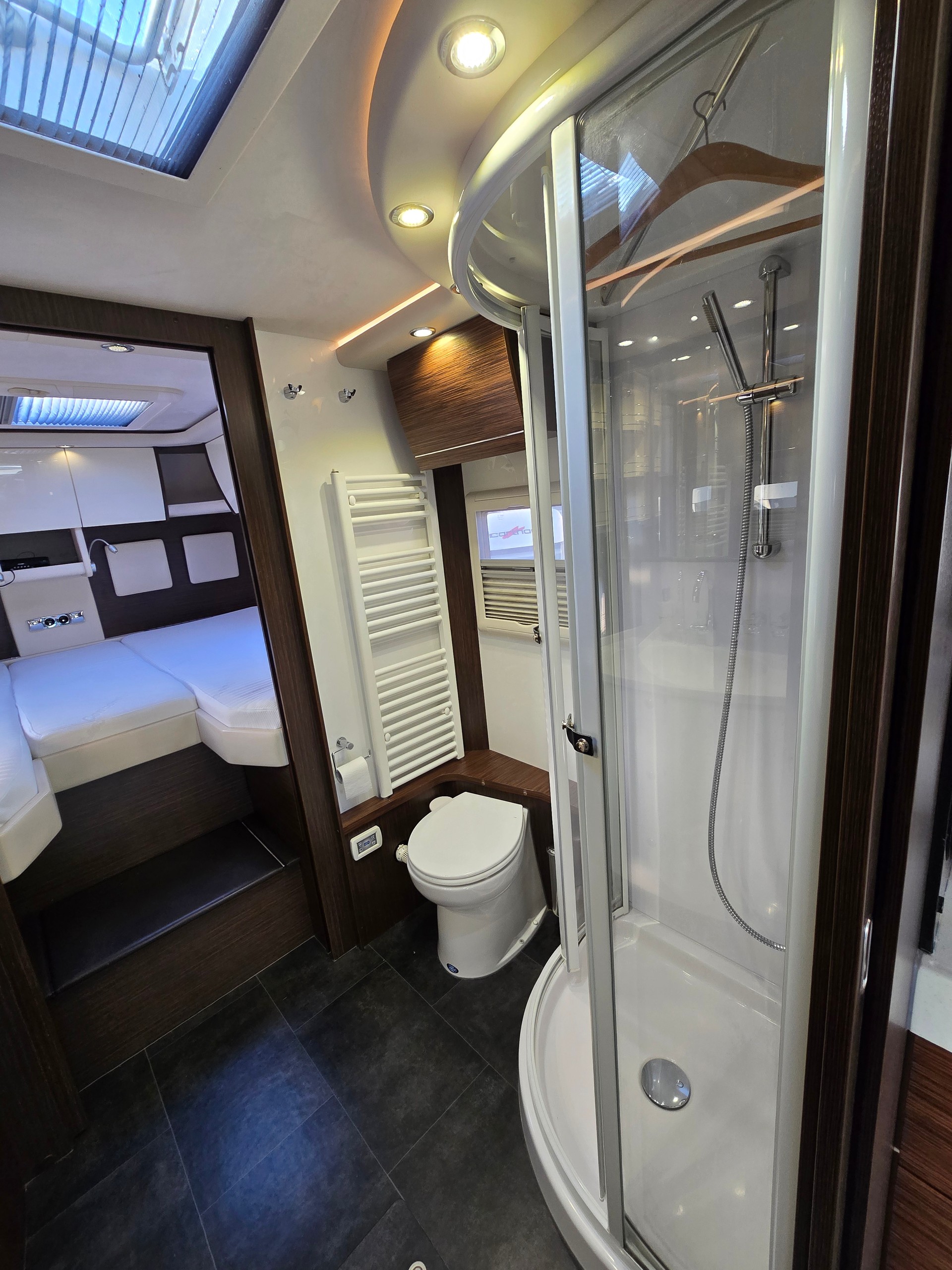 CONCORDE Charisma 850 L-image-6