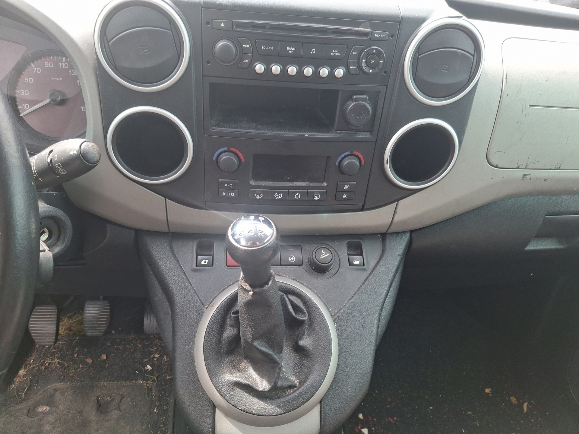 CITROEN Berlingo 1.6 16V Multispace-image-9