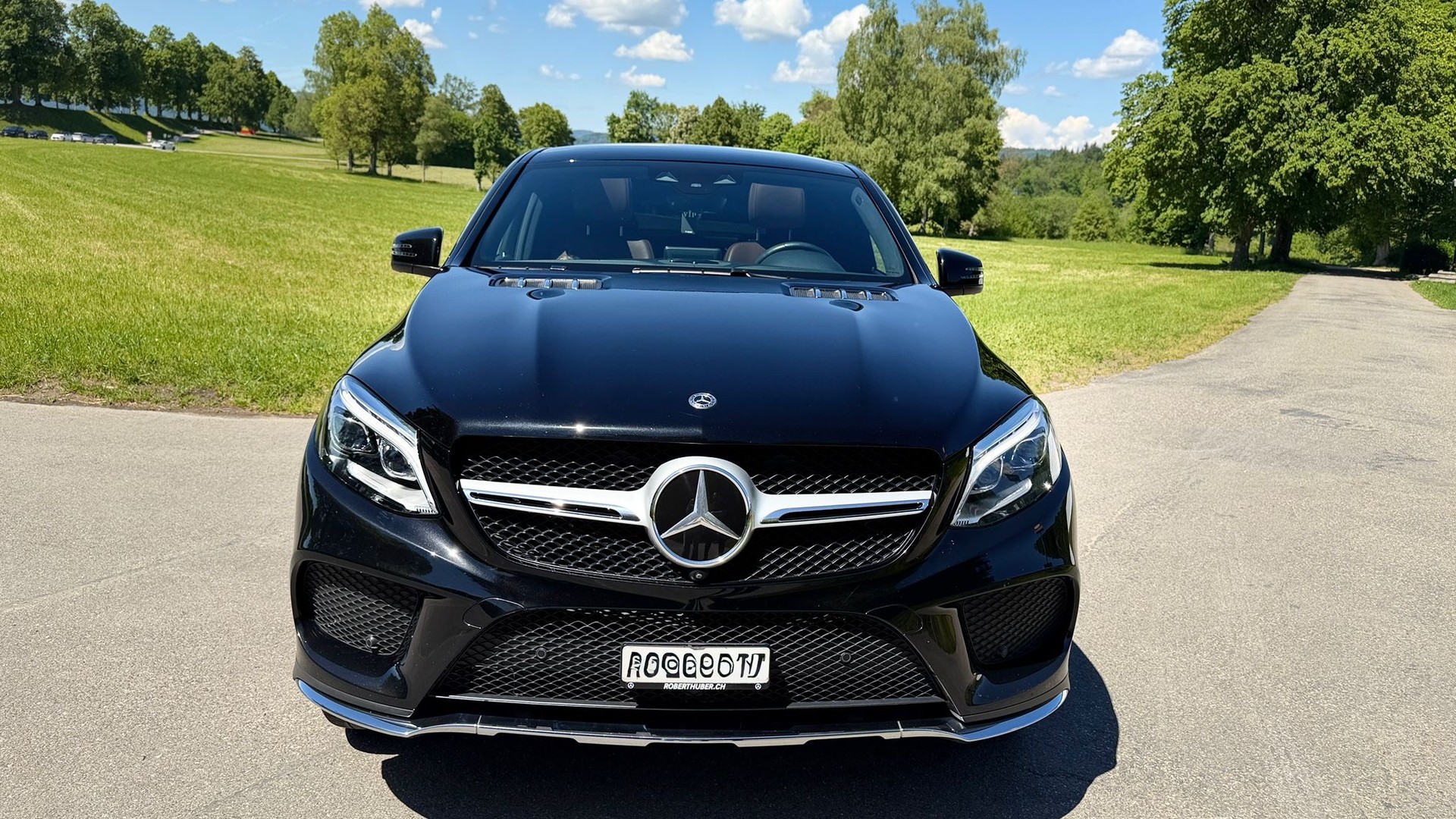 MERCEDES-BENZ GLE 500 V8 Coupé-image-4