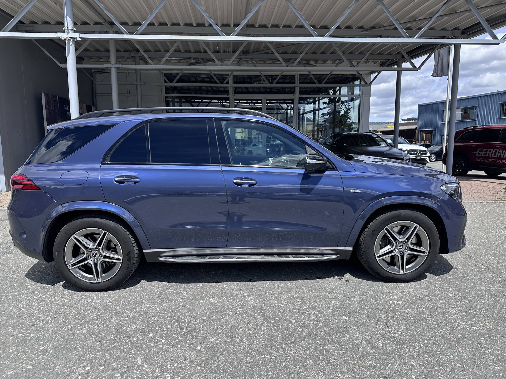 MERCEDES-BENZ GLE 350 de AMG Line 4Matic-showroom-element-1