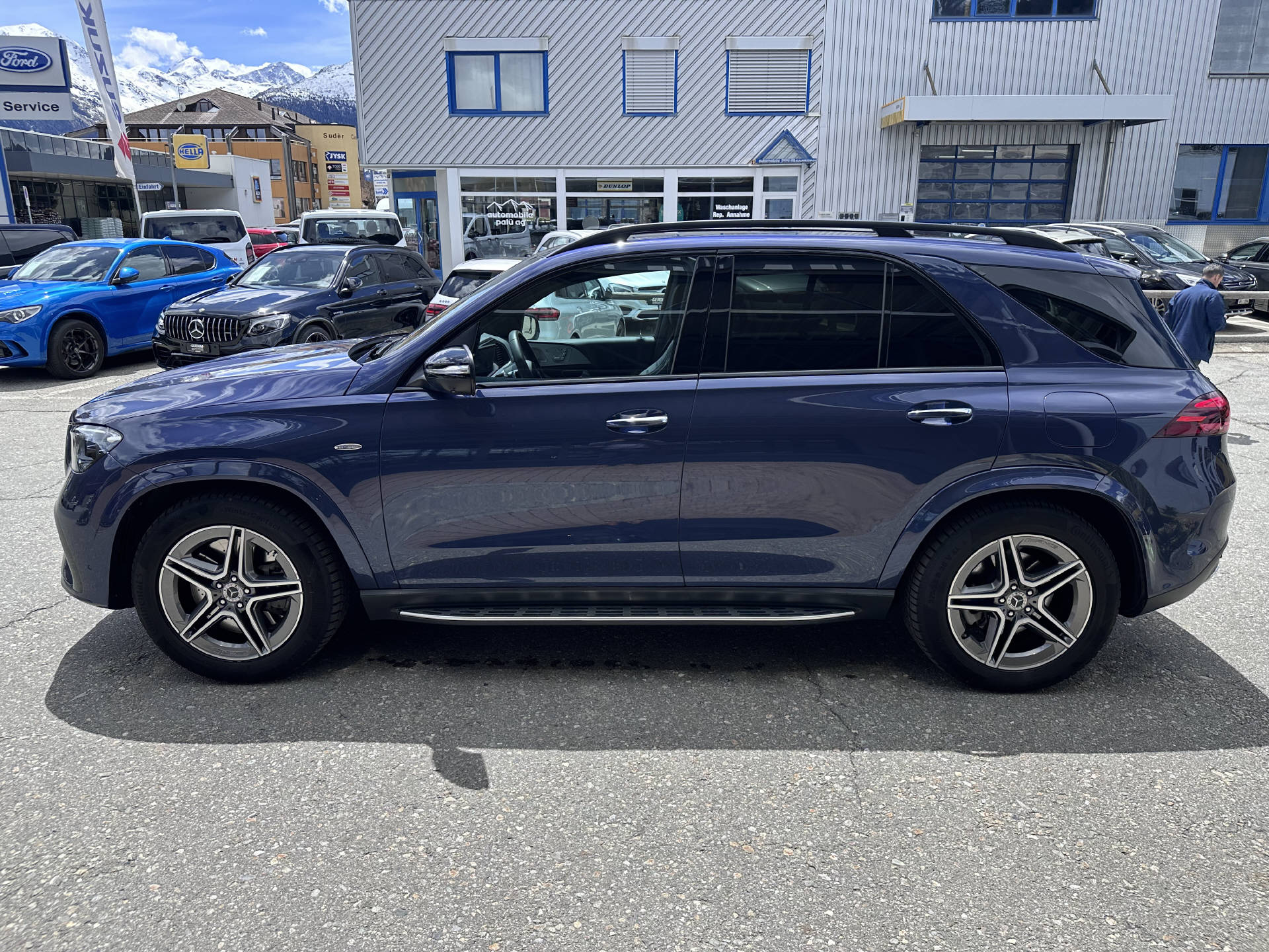 MERCEDES-BENZ GLE 350 de AMG Line 4Matic-image-5