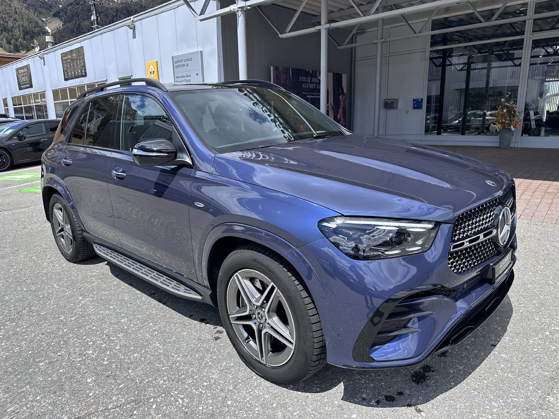 MERCEDES-BENZ GLE 350 de AMG Line 4Matic-showroom-element-2