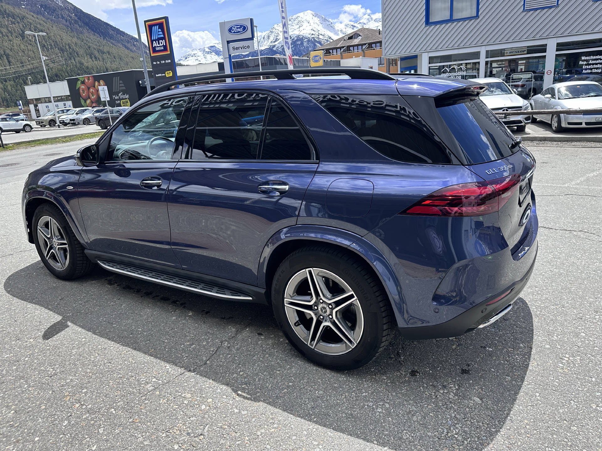 MERCEDES-BENZ GLE 350 de AMG Line 4Matic-image-6