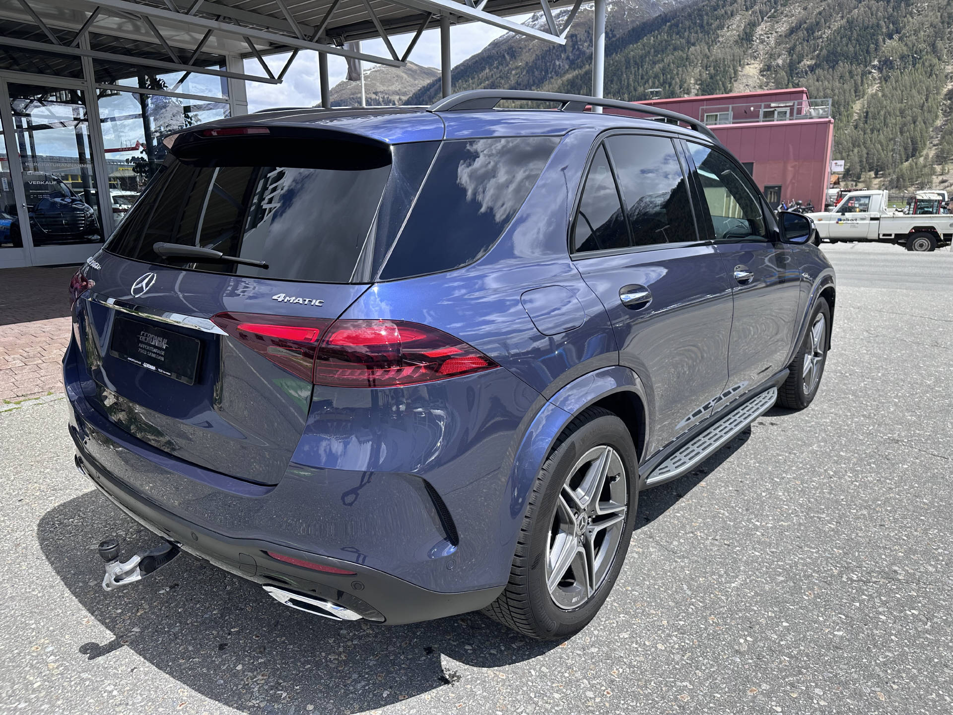MERCEDES-BENZ GLE 350 de AMG Line 4Matic-image-8