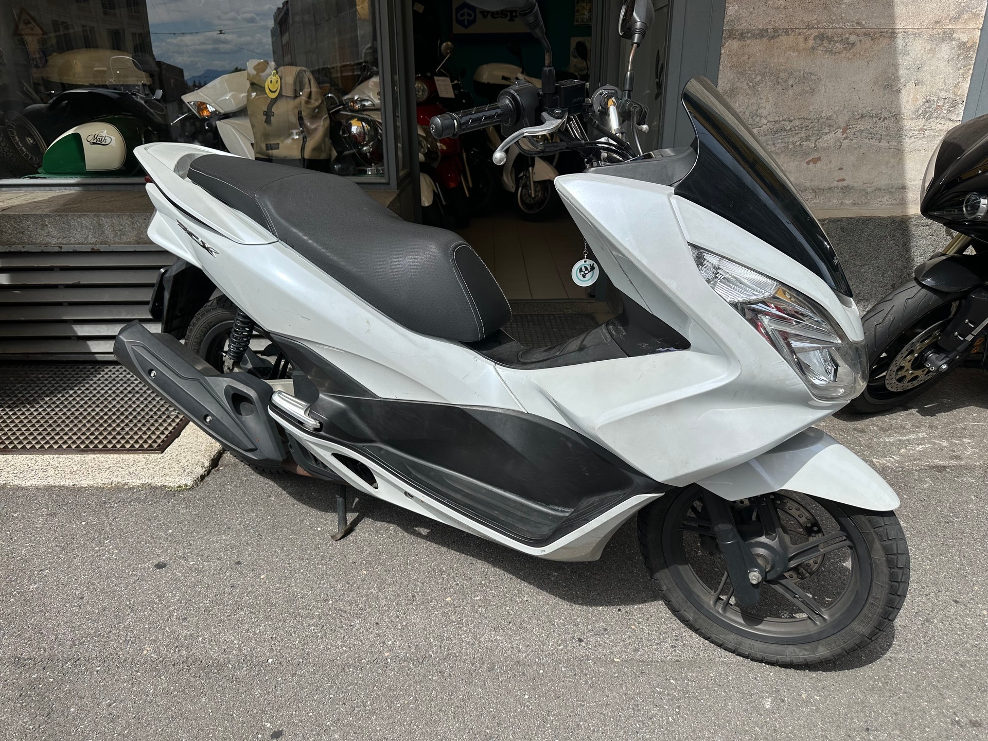 HONDA PCX 125 i-image-0