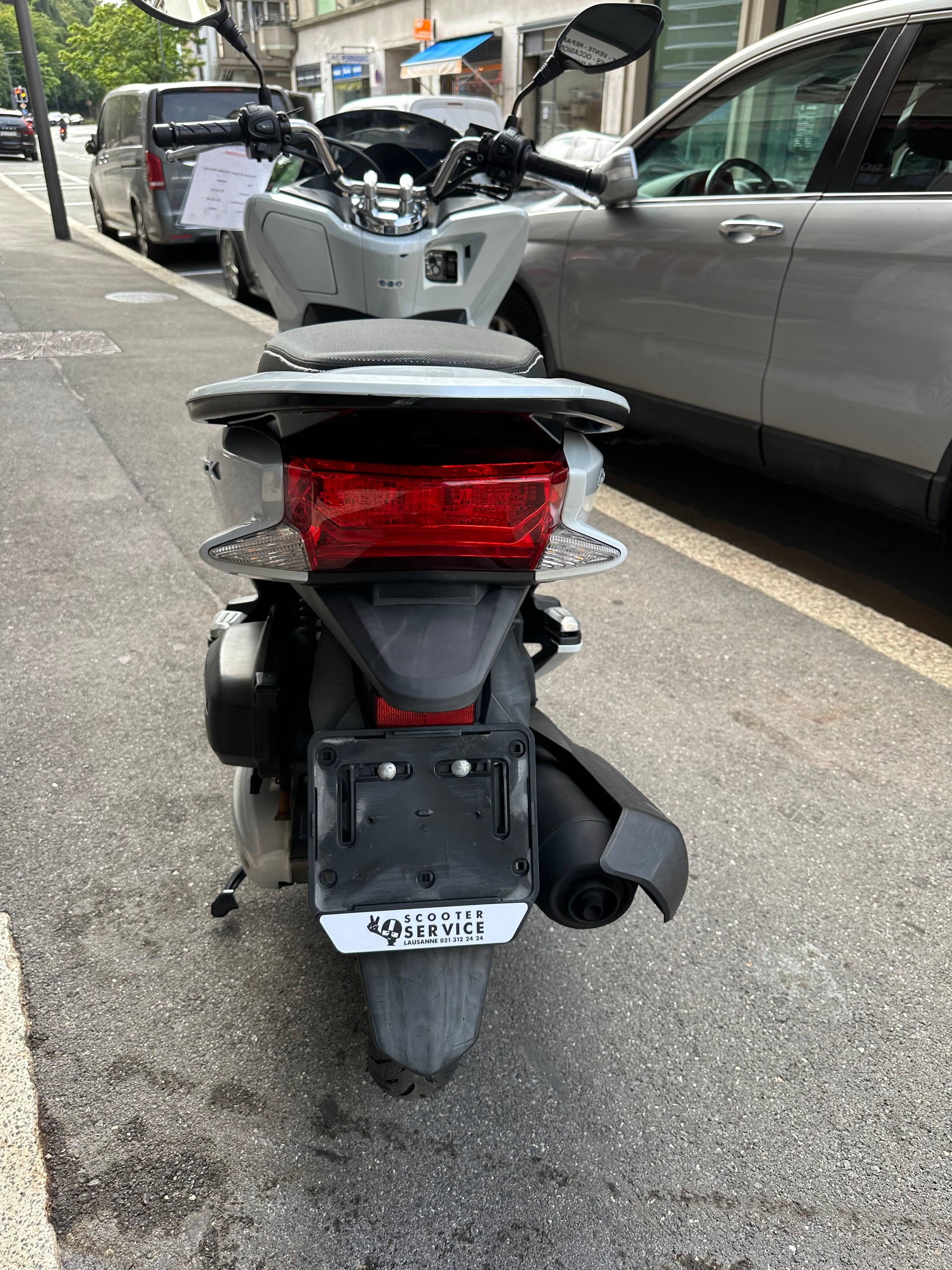 HONDA PCX 125 i-image-7