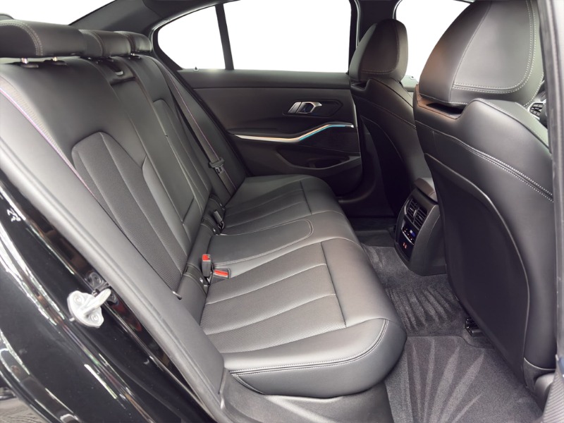BMW M340i xDrive 48V Steptronic M Sport Pro-image-16