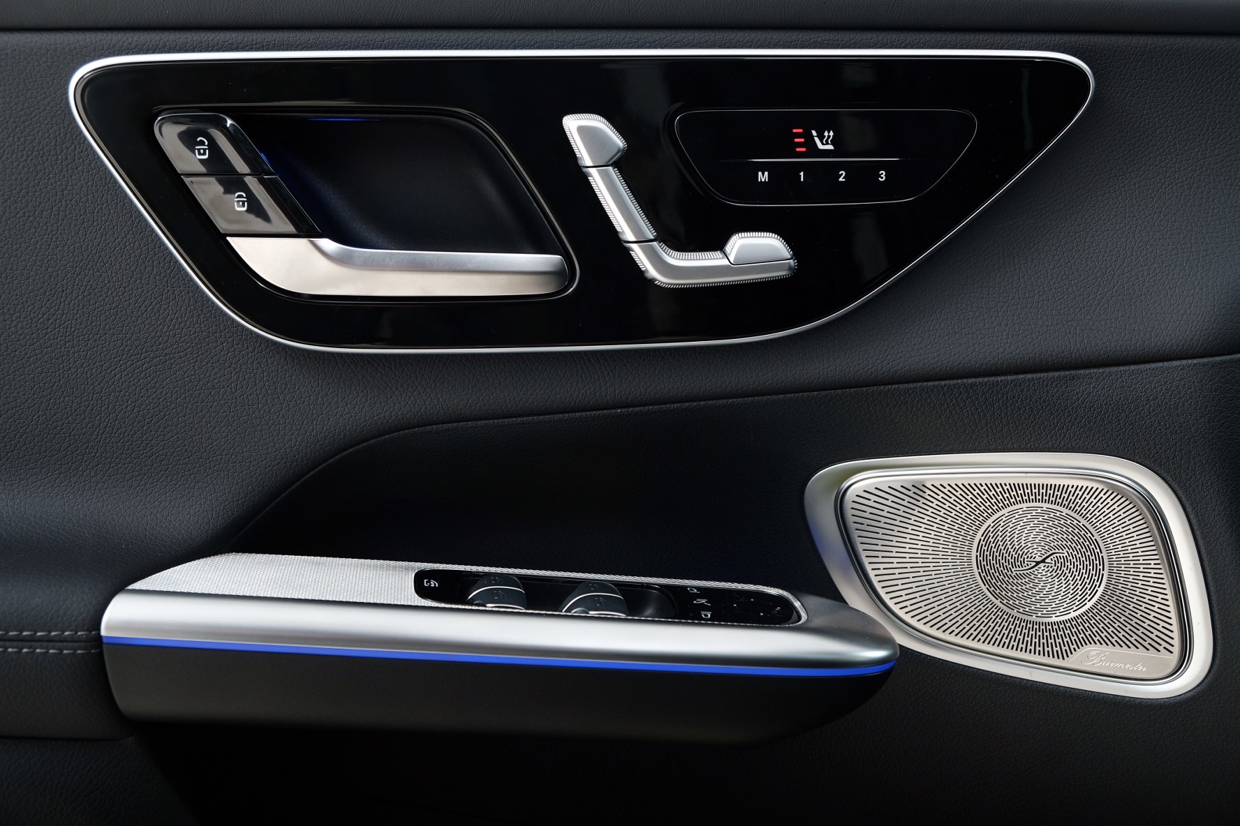 MERCEDES-BENZ GLC 220 d 4Matic 9G-Tronic-image-13