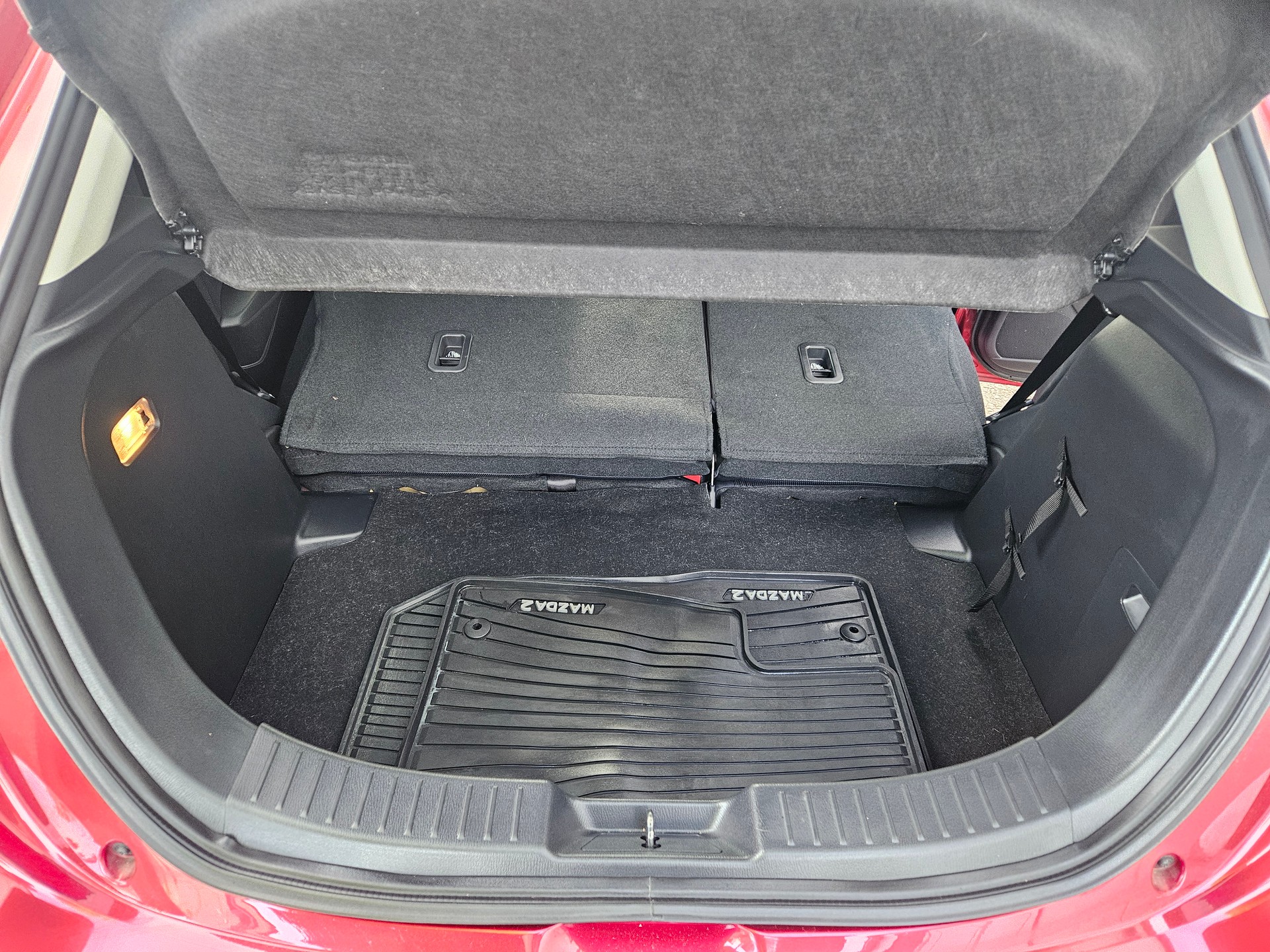 MAZDA 2 SKYACTIV-G 90 Revolution Automat-image-14