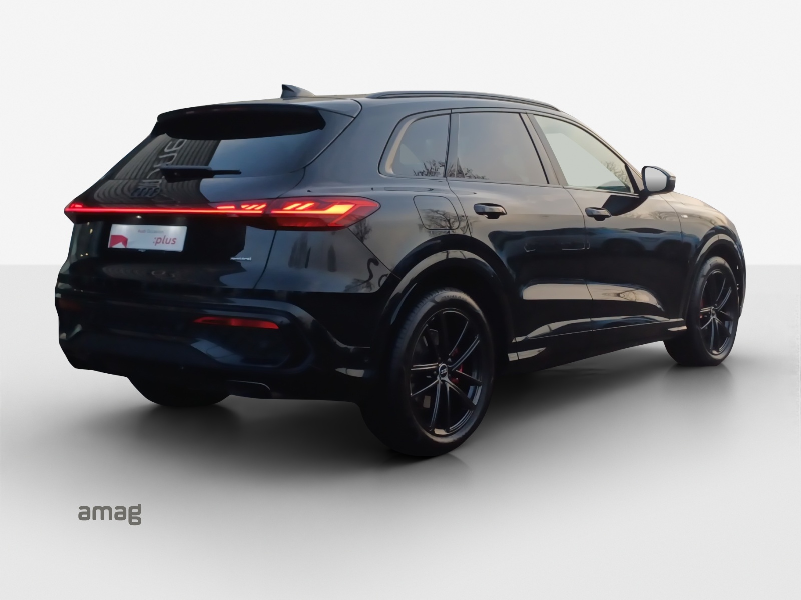 AUDI Q5 TFSI quatto 150 kW S-tronic-image-4
