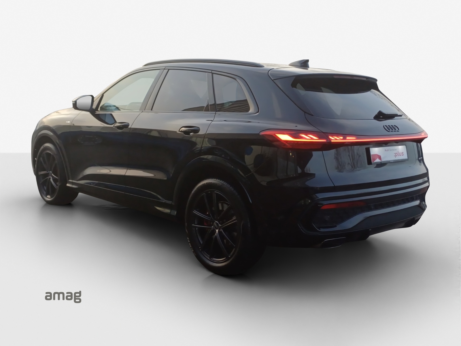 AUDI Q5 TFSI quatto 150 kW S-tronic-showroom-element-2