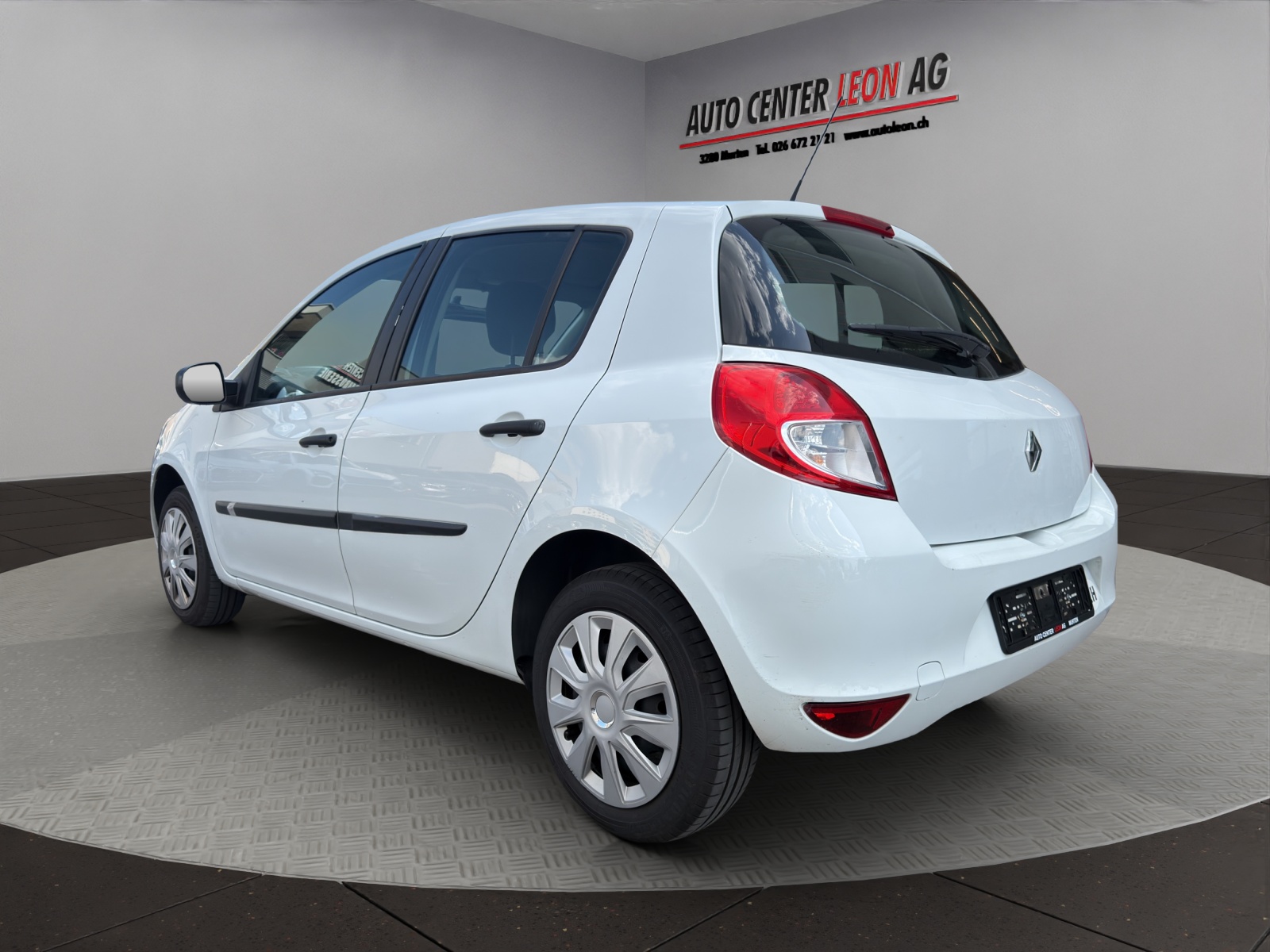RENAULT Clio 1.2 16V Expression-showroom-element-3