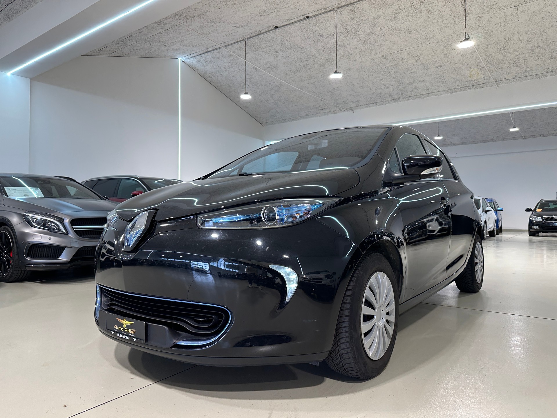 RENAULT Zoe Intens Q210-image-2