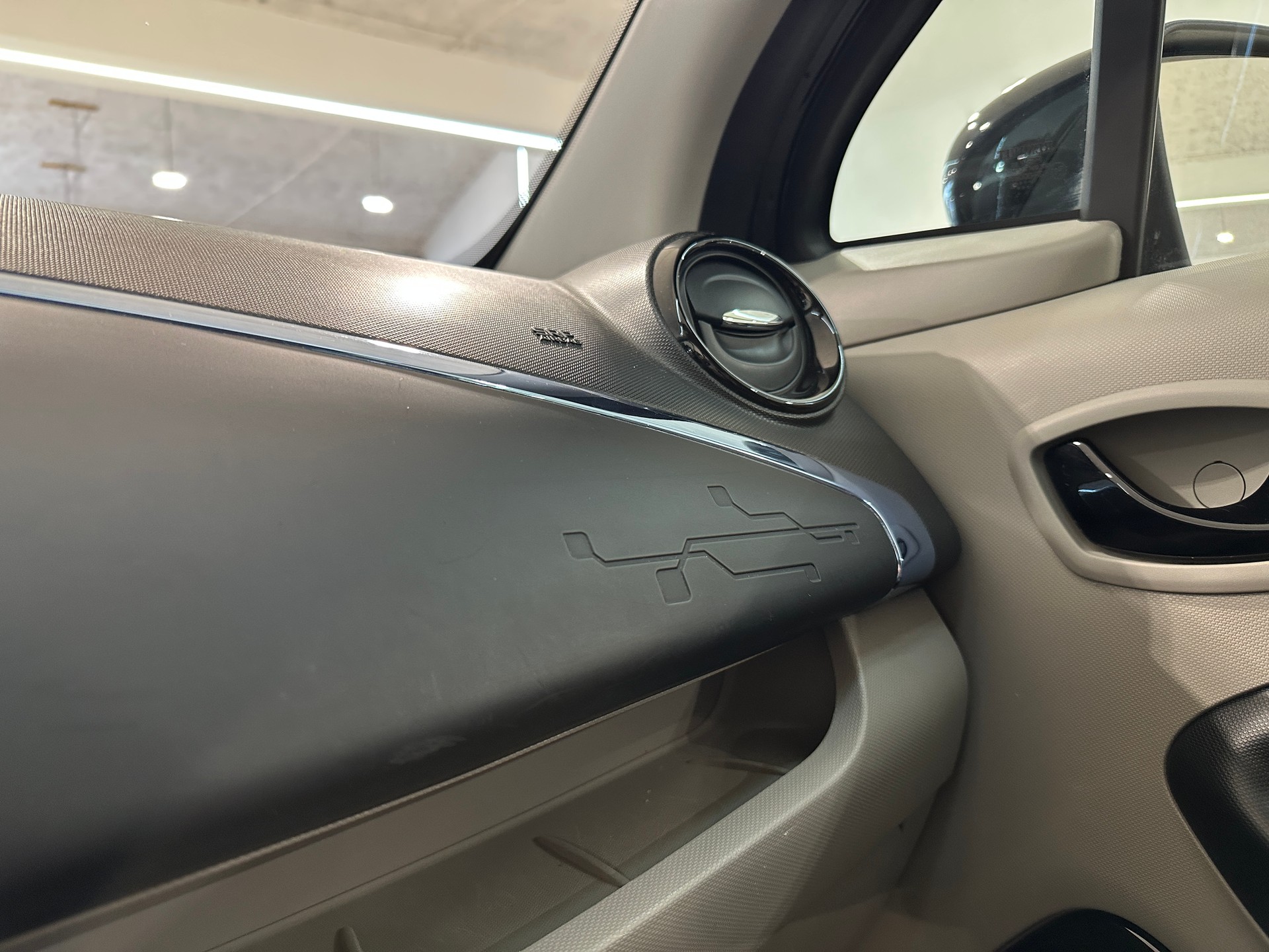 RENAULT Zoe Intens Q210-image-13