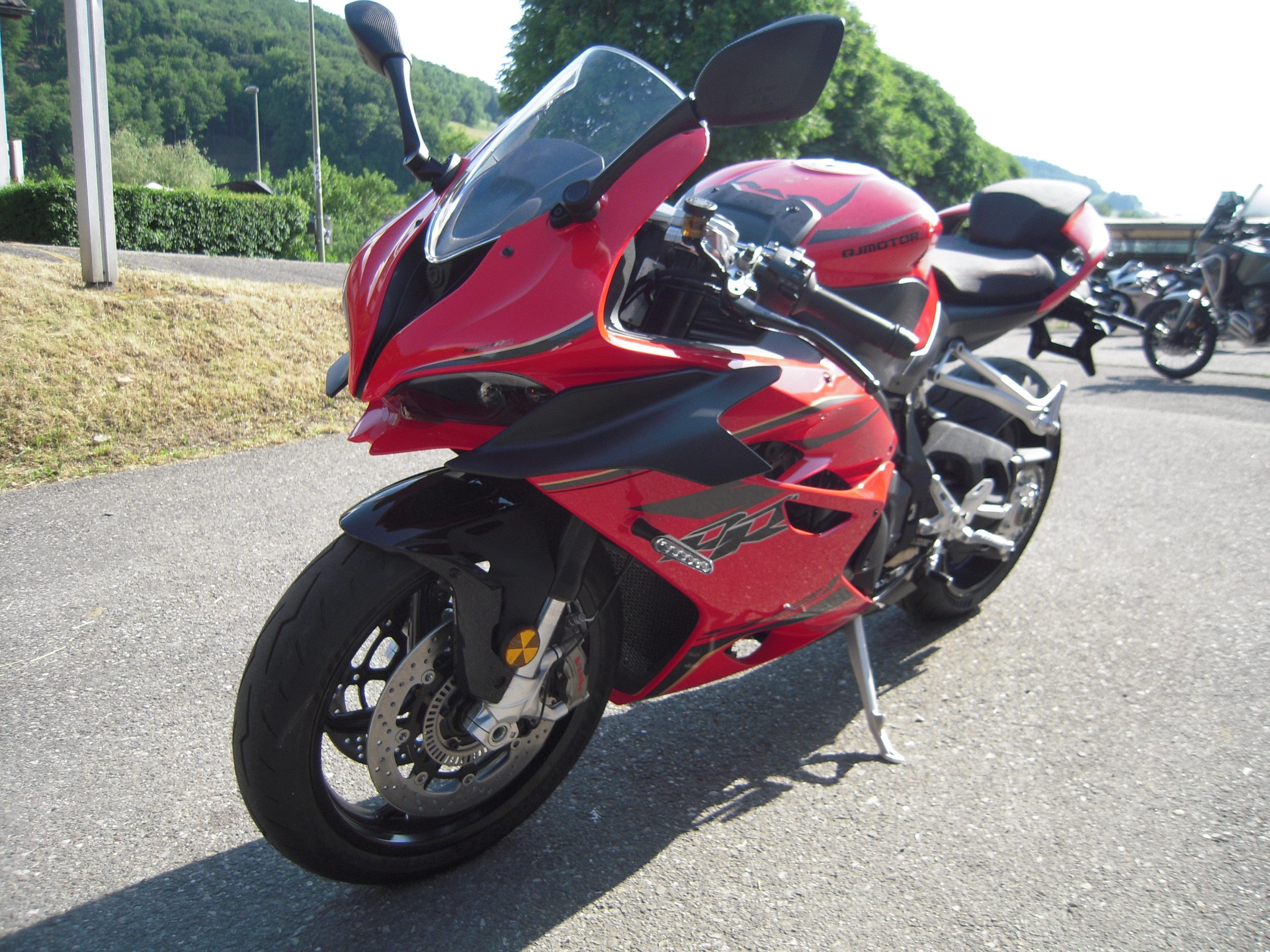 QJ SRK 921 RR-image-2