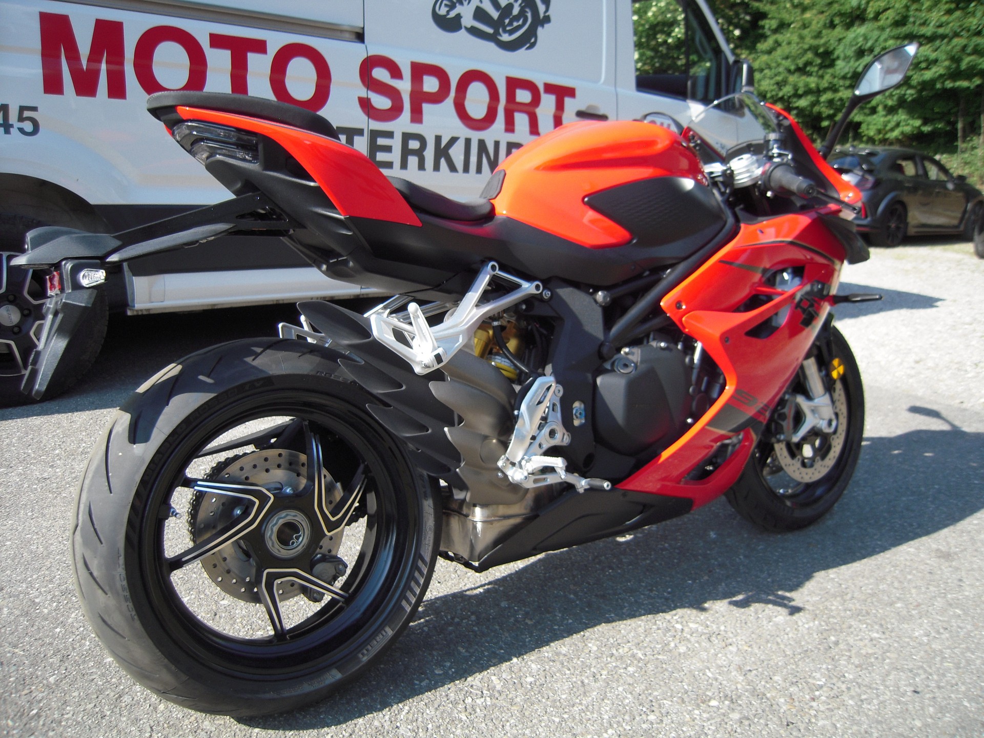 QJ SRK 921 RR-image-4