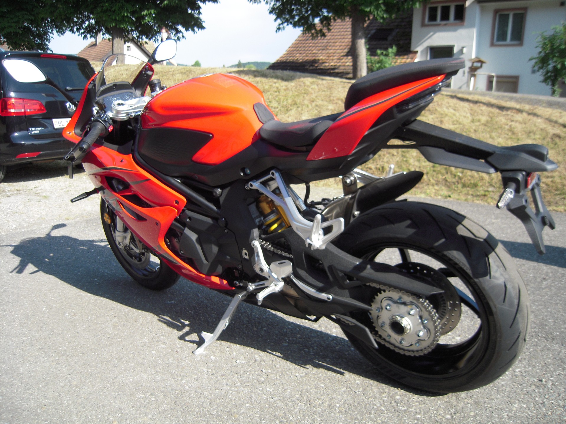 QJ SRK 921 RR-image-3