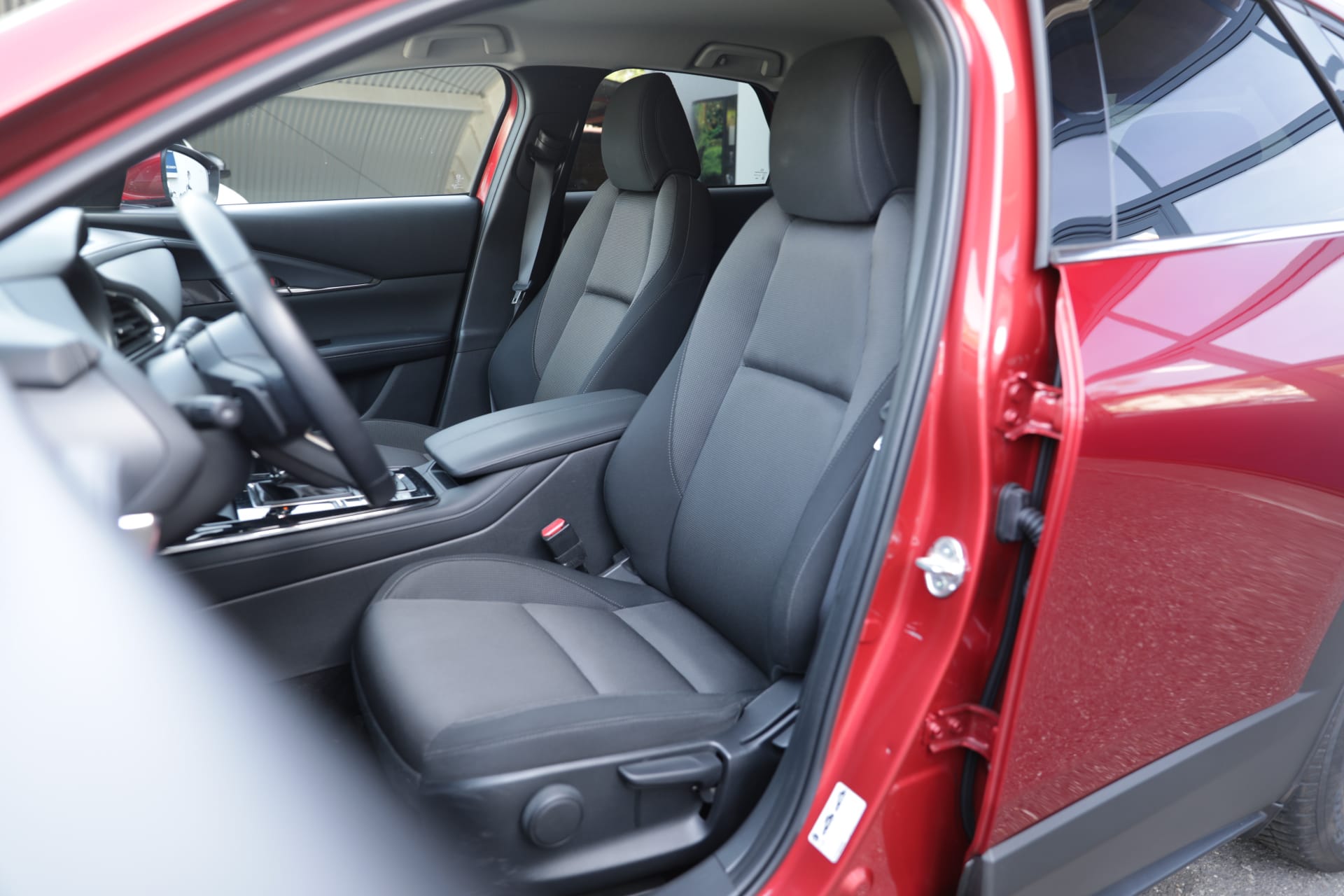 MAZDA CX-30 SKYACTIV-X 186 M Hybrid FWD Ambition Plus Automat-image-9