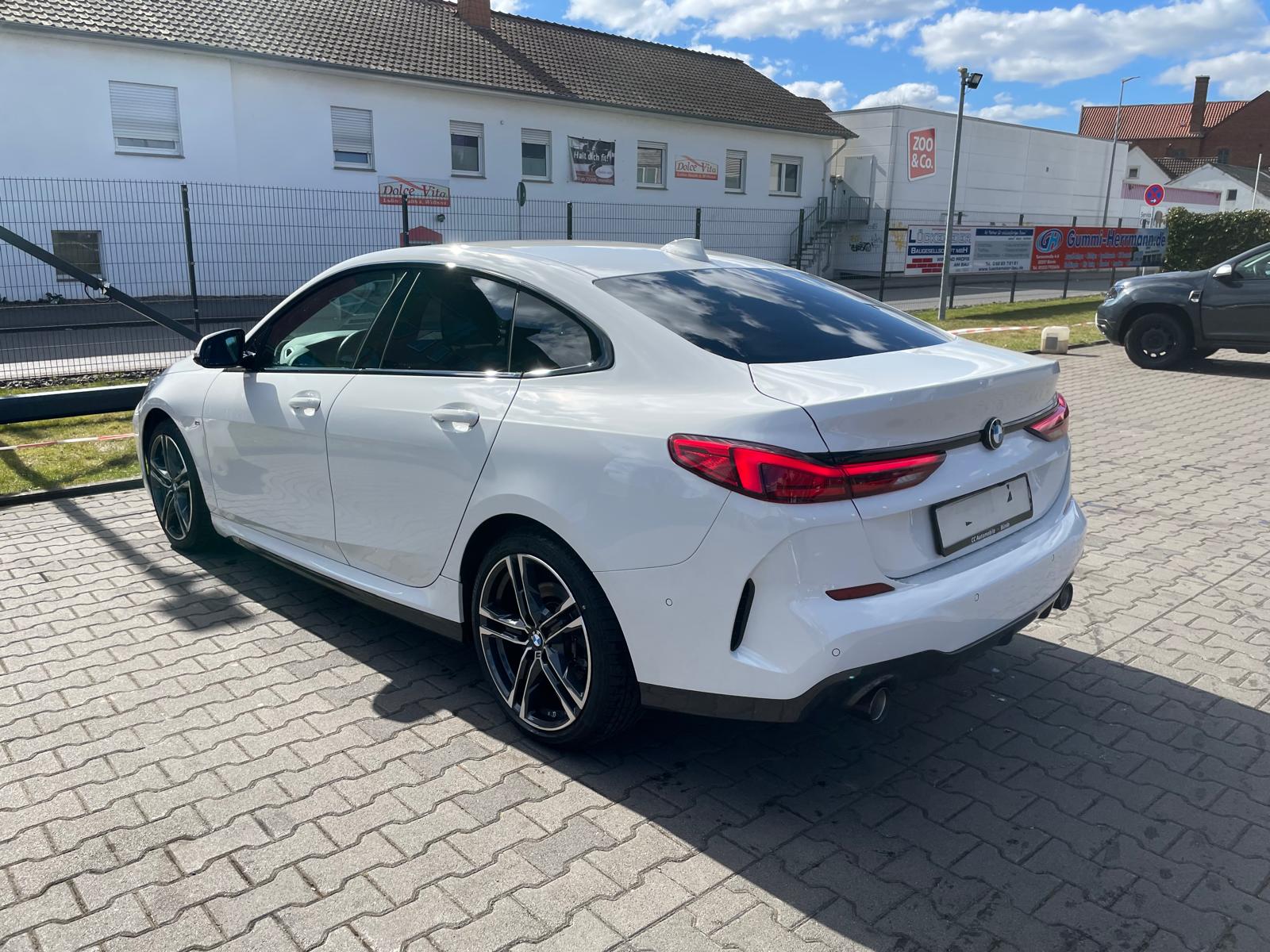BMW 220d Gran Coupé xDrive M Steptronic-image-13