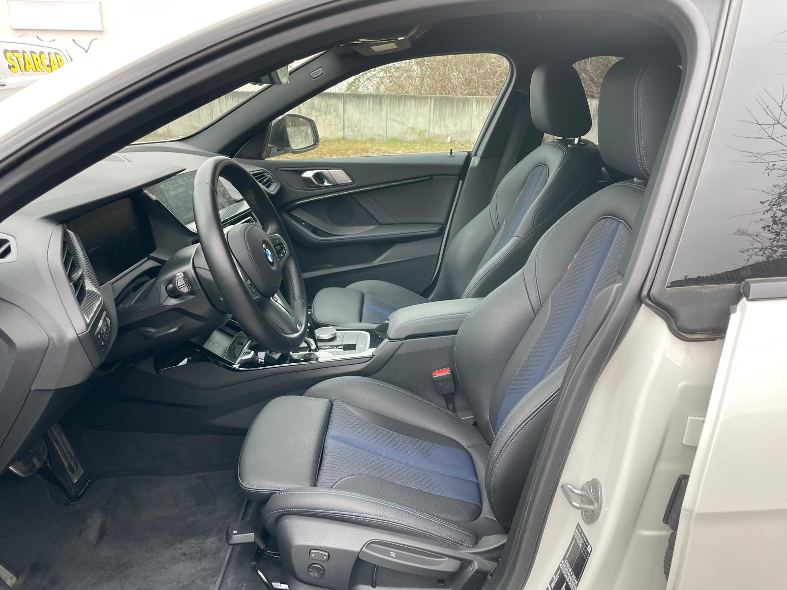 BMW 220d Gran Coupé xDrive M Steptronic-image-5