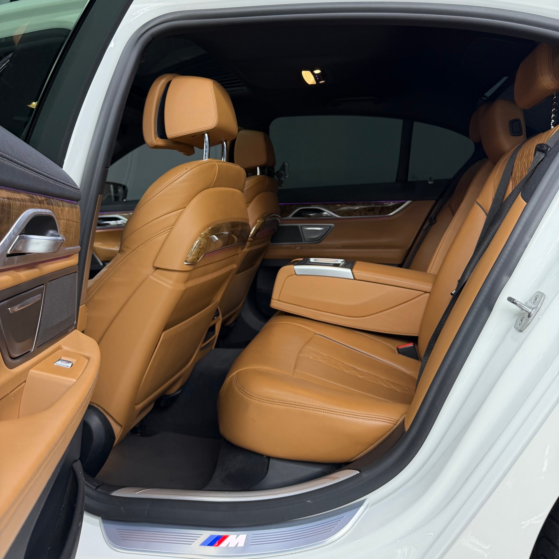 BMW 730d xDrive Steptronic-image-11