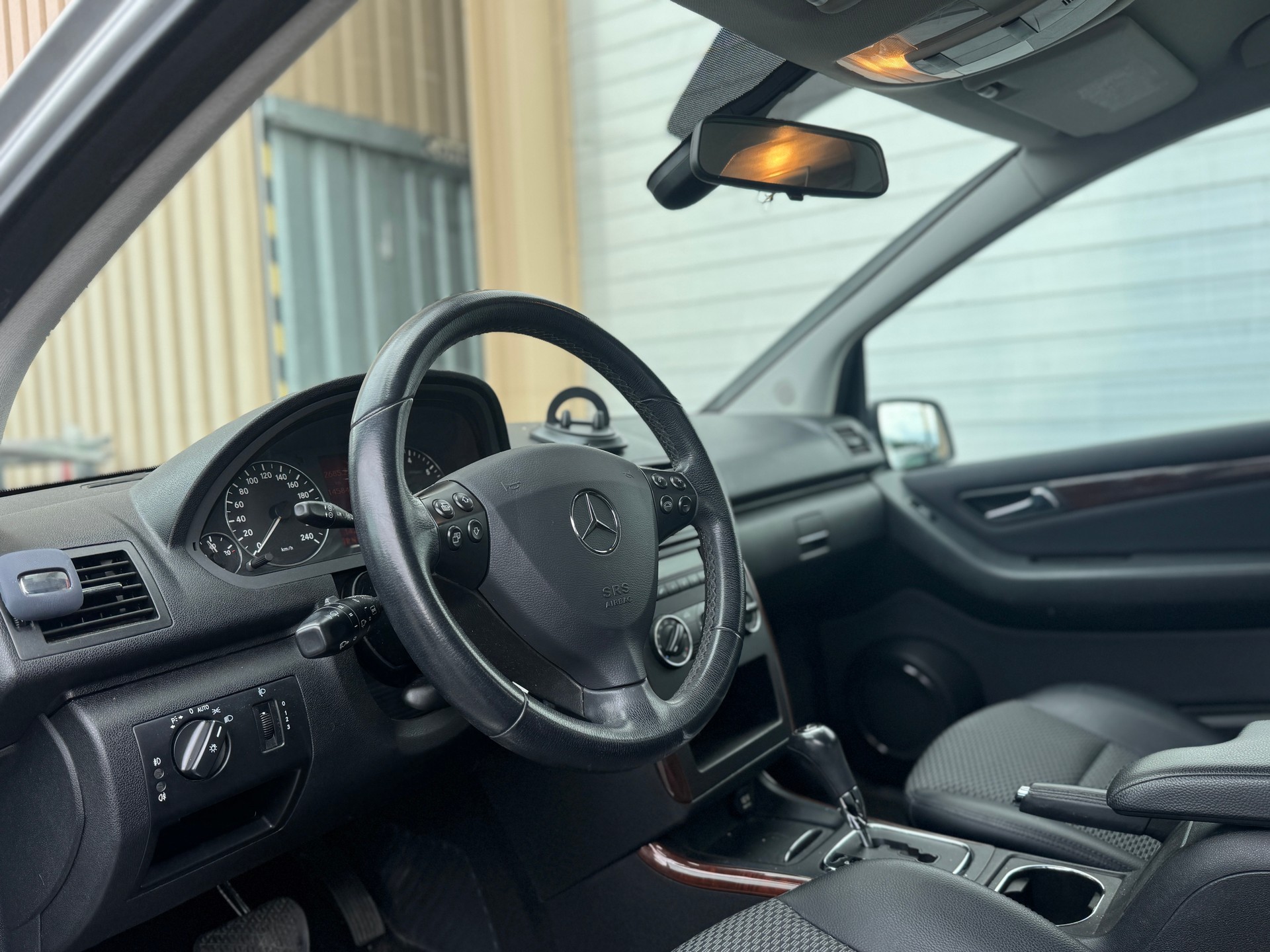 MERCEDES-BENZ A 170 Classic Edition A-image-13