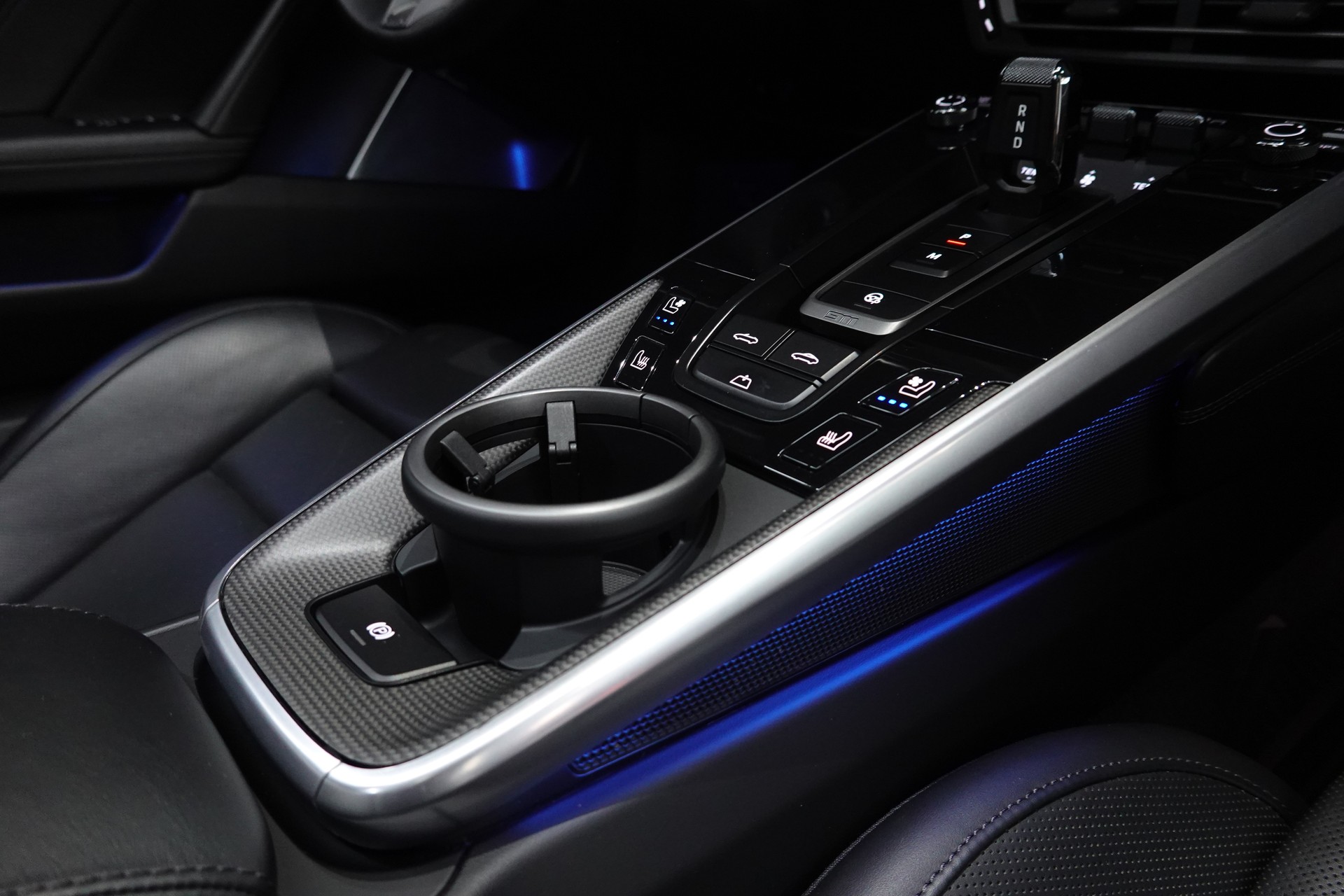 PORSCHE 911 TURBO S CABRIO PDK BLACK CH-FZ LIFTSYSTEM FULL ON TOP-image-50