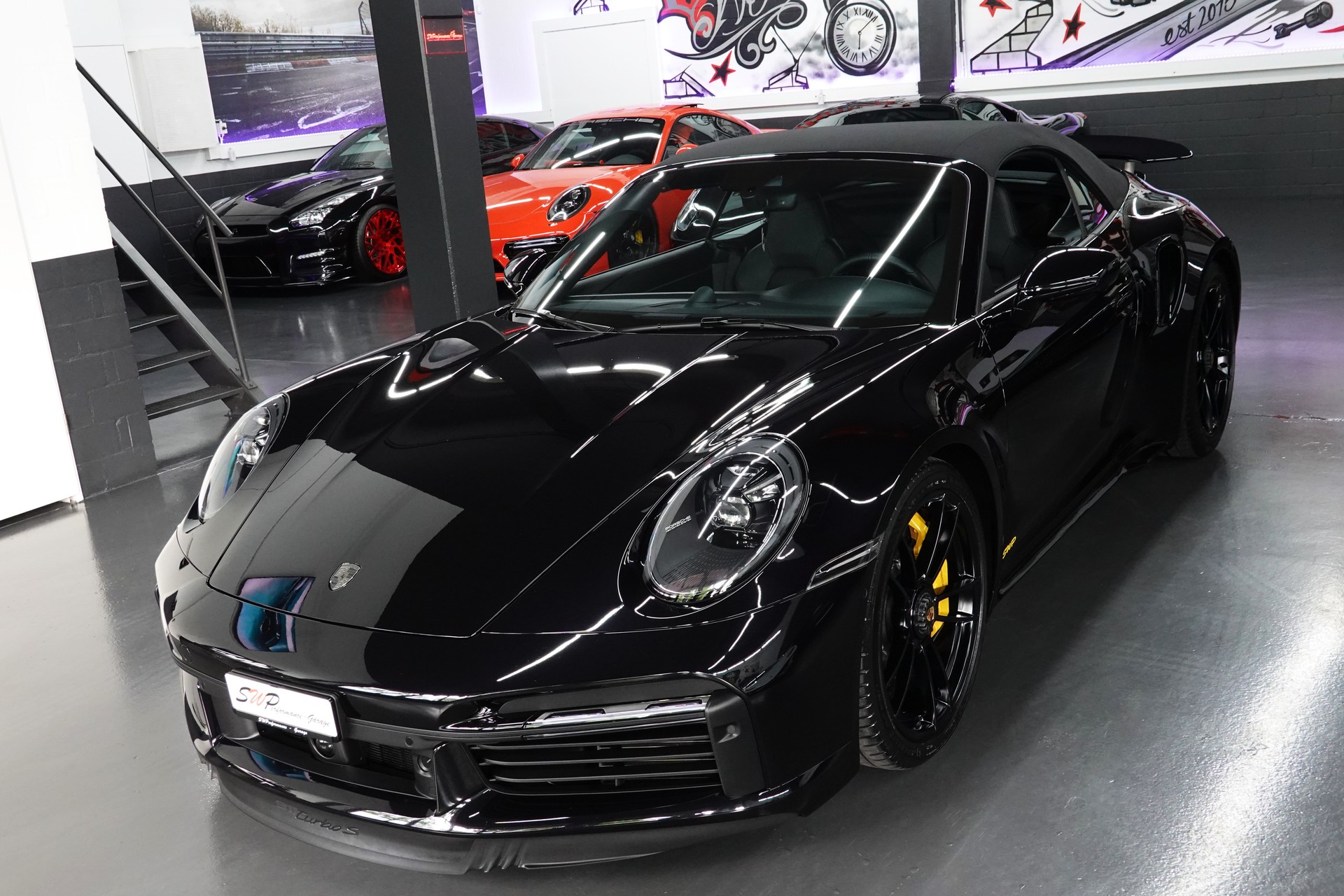 PORSCHE 911 TURBO S CABRIO PDK BLACK CH-FZ LIFTSYSTEM FULL ON TOP-image-57