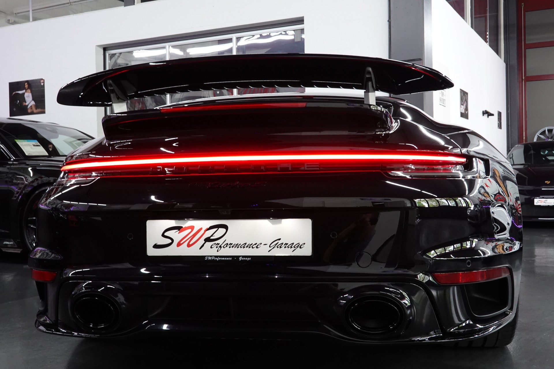 PORSCHE 911 TURBO S CABRIO PDK BLACK CH-FZ LIFTSYSTEM FULL ON TOP-image-23