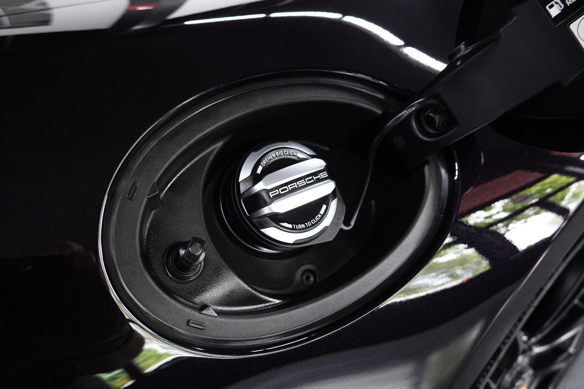 PORSCHE 911 TURBO S CABRIO PDK BLACK CH-FZ LIFTSYSTEM FULL ON TOP-image-52