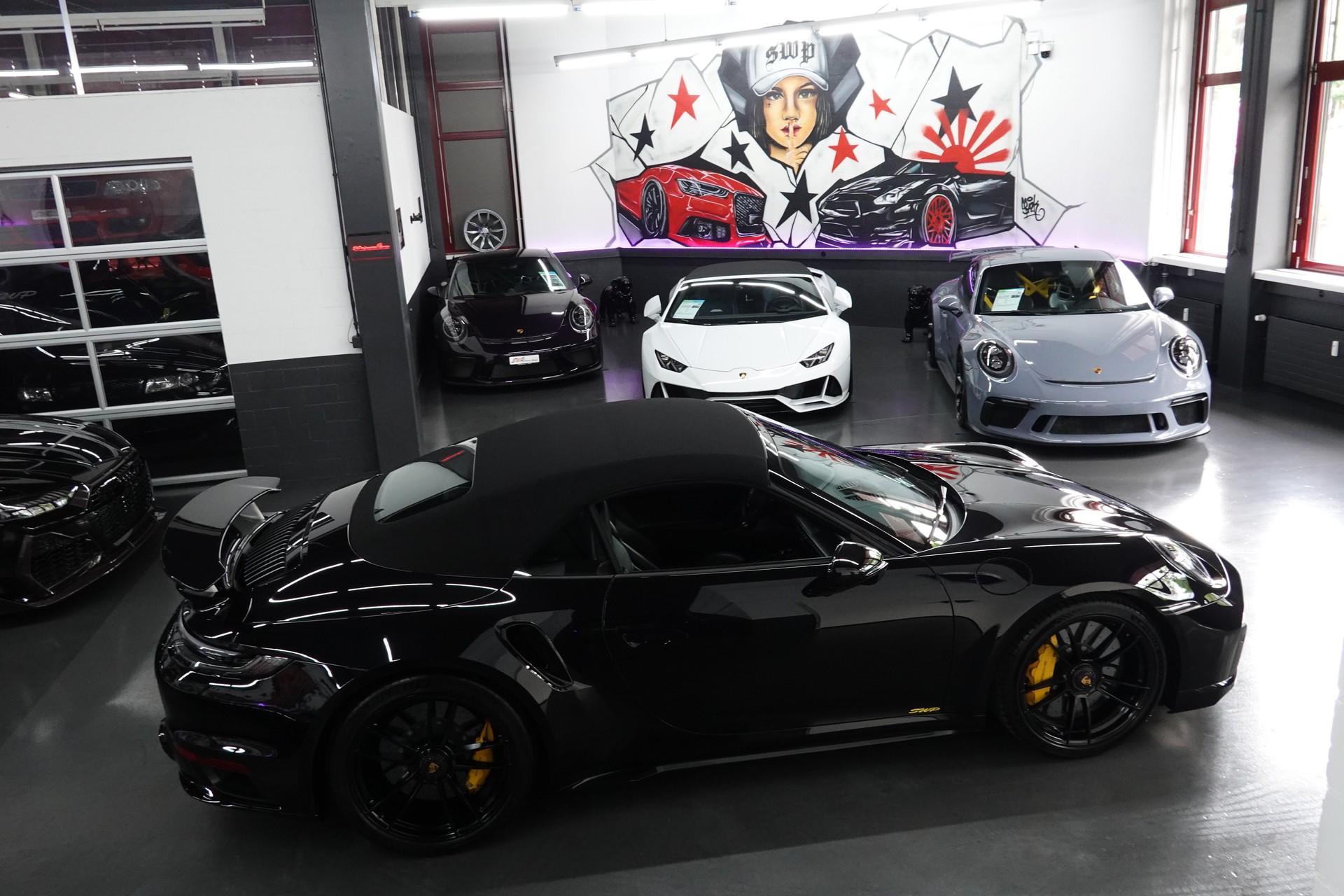 PORSCHE 911 TURBO S CABRIO PDK BLACK CH-FZ LIFTSYSTEM FULL ON TOP-image-60