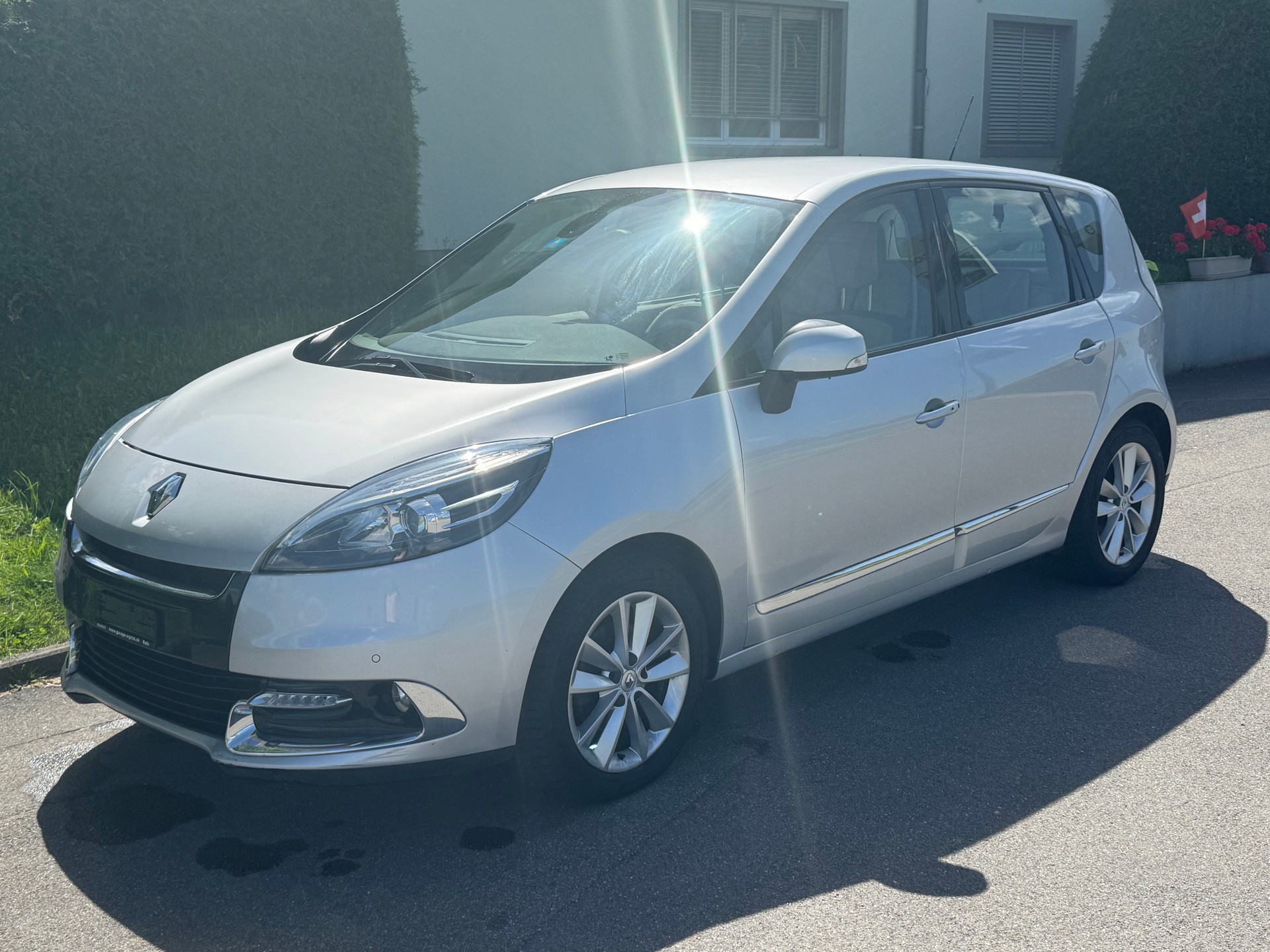 RENAULT Scénic 2.0 dCi Privilège Automatic