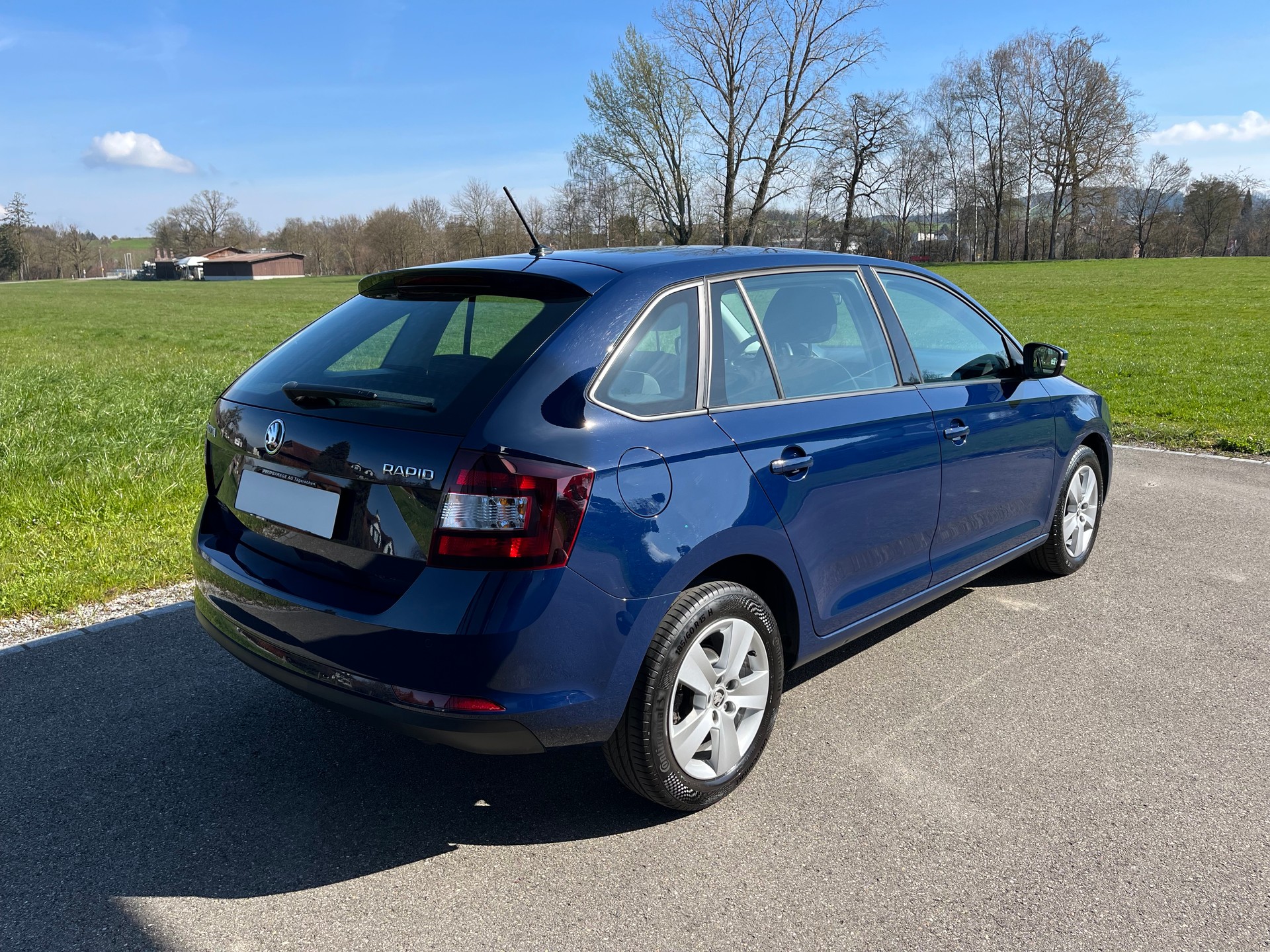 SKODA Rapid Spaceback 1.0 TSI Ambition-showroom-element-2
