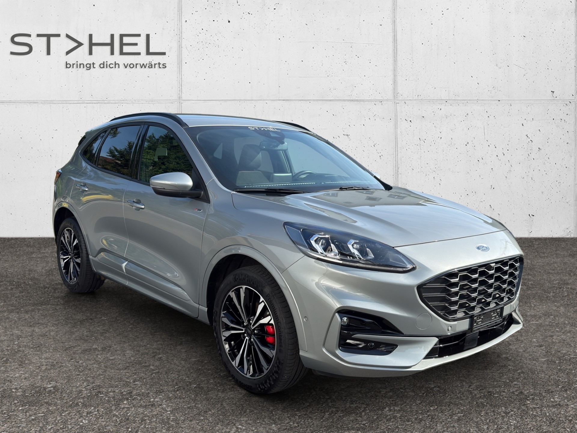 FORD Kuga 2.5 Plug-in Hybrid ST-Line X-showroom-element-2