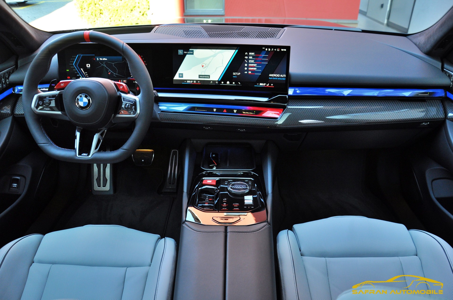 BMW M5 xDrive-image-11