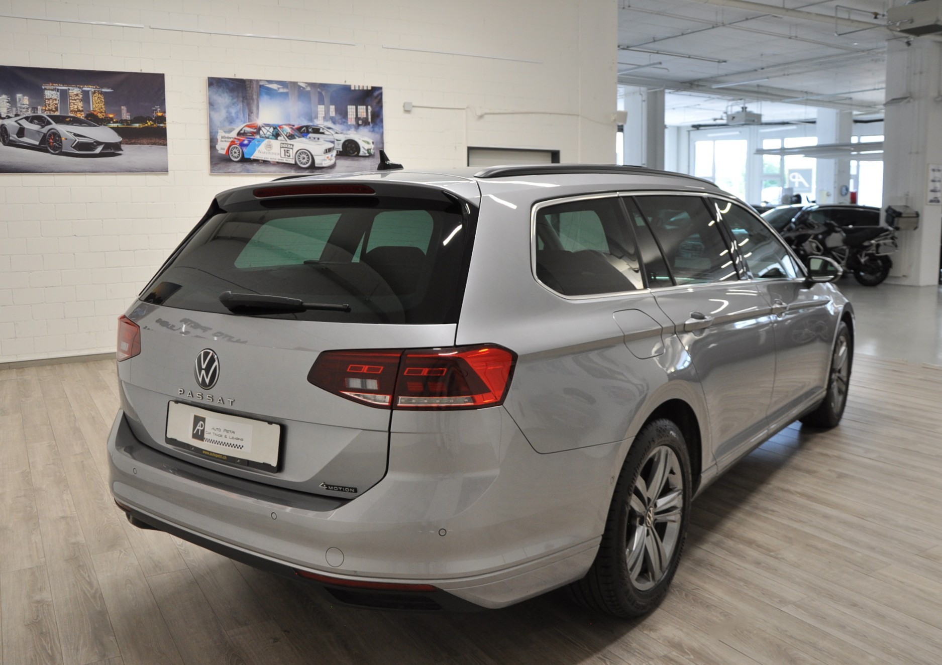 VW Passat 2.0 TDI BMT Business 4Motion DSG-showroom-element-3