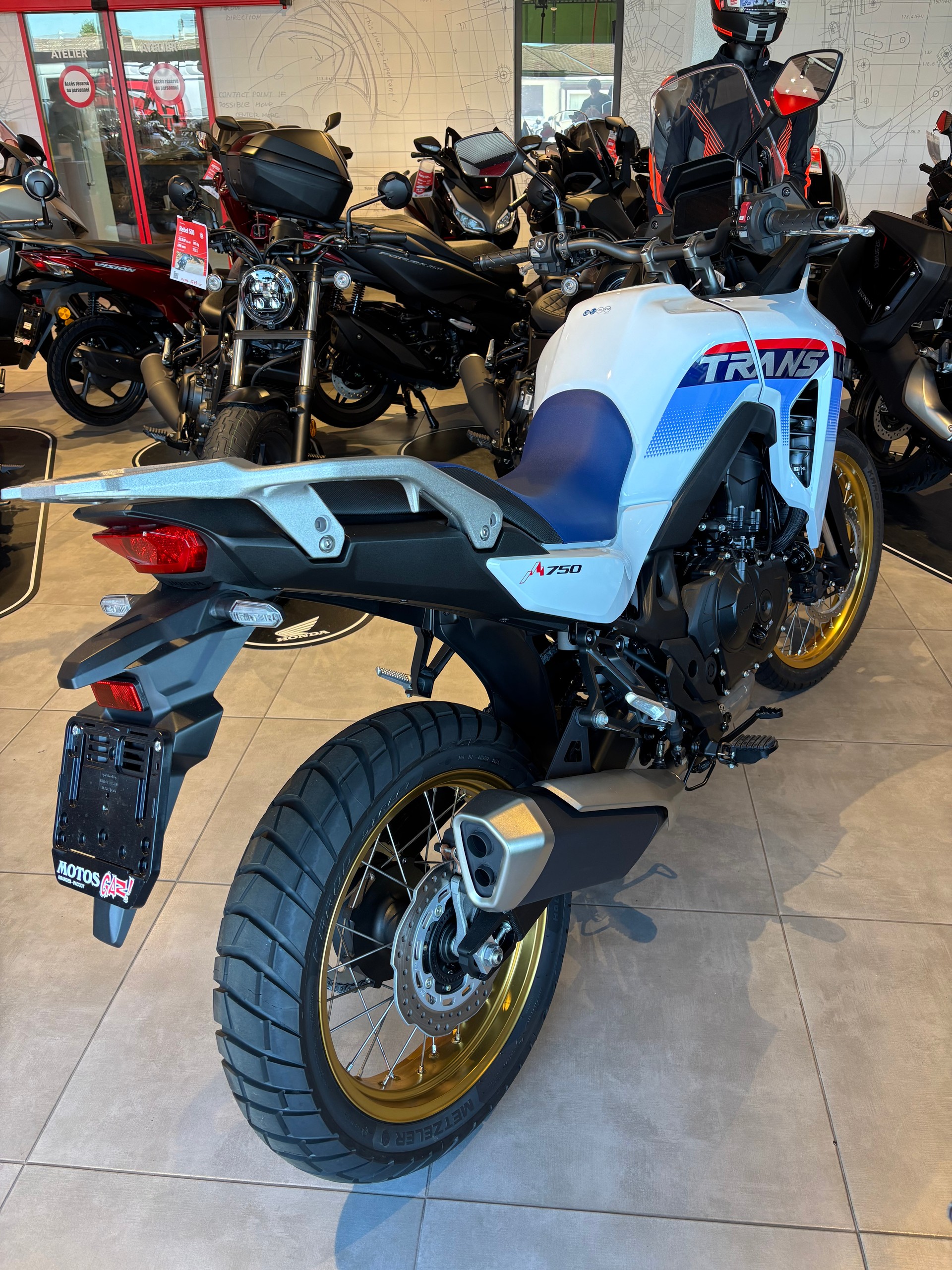 HONDA XL 750 Transalp-image-4