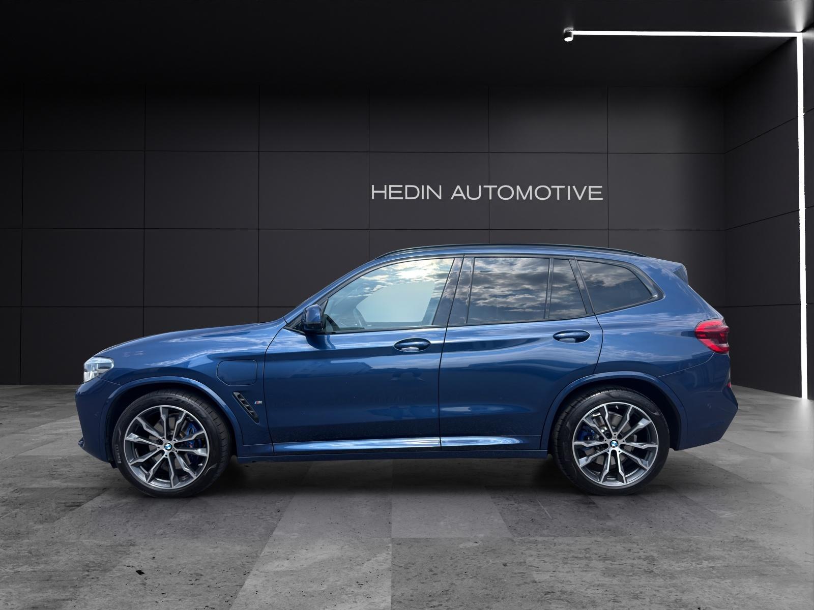 BMW X3 30e xDrive SAG-showroom-element-1