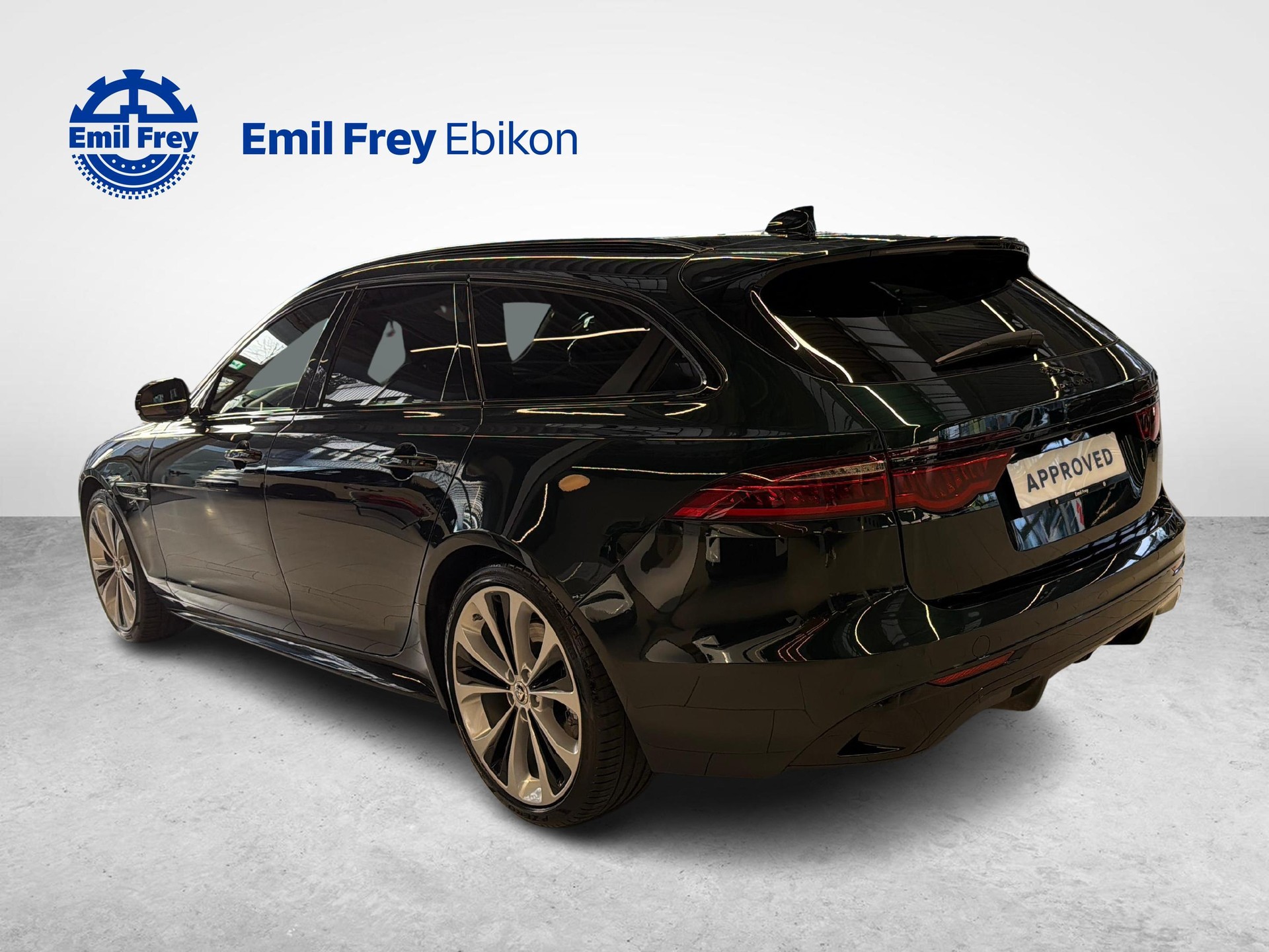 JAGUAR XF Sportbrake 2.0 I4 300 Sport AWD-image-10