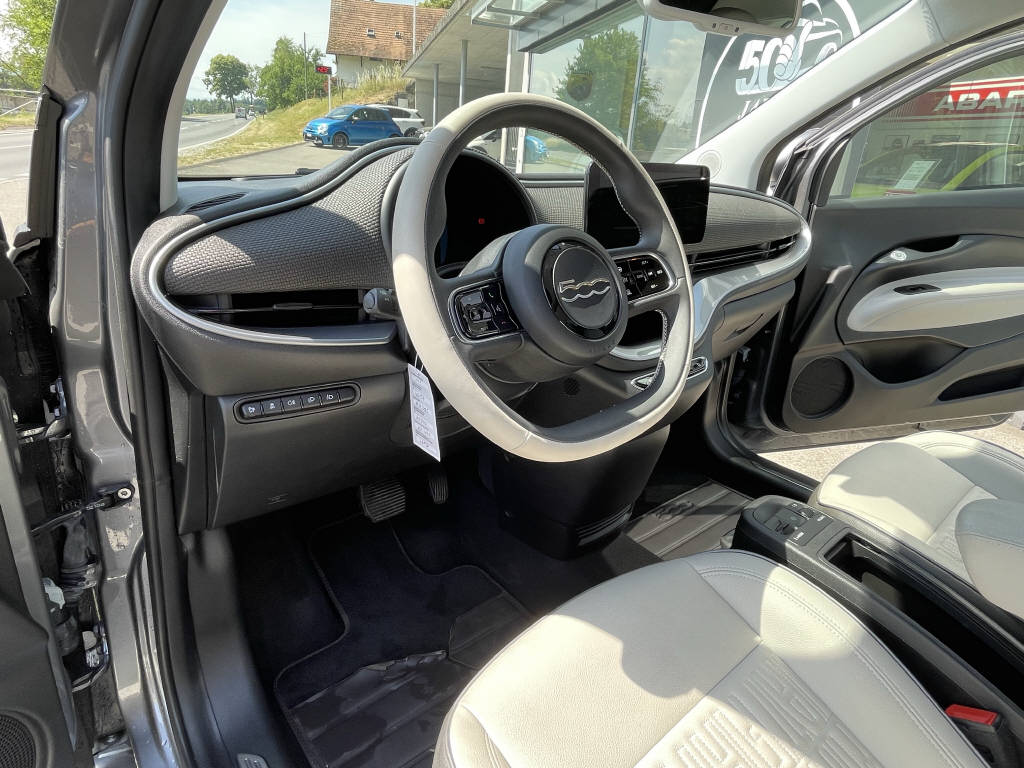 FIAT 500C BEV La Prima-image-13