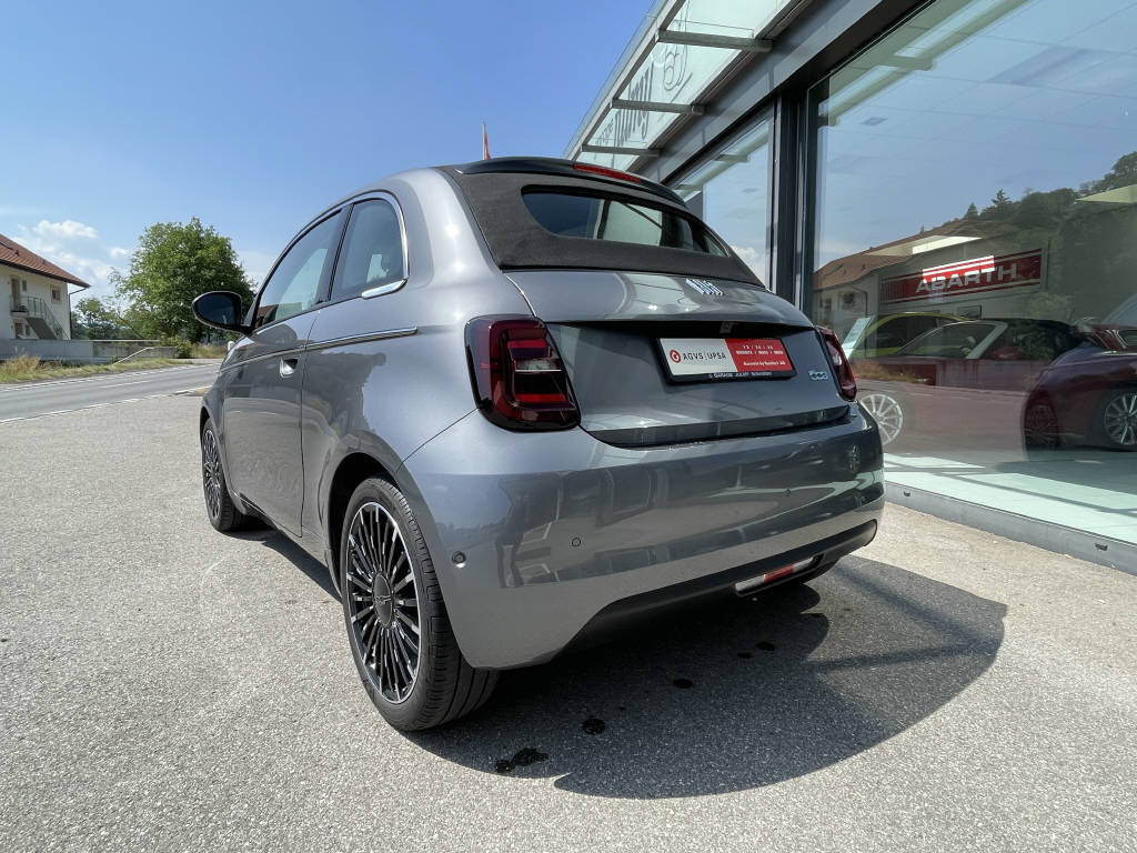 FIAT 500C BEV La Prima-showroom-element-2