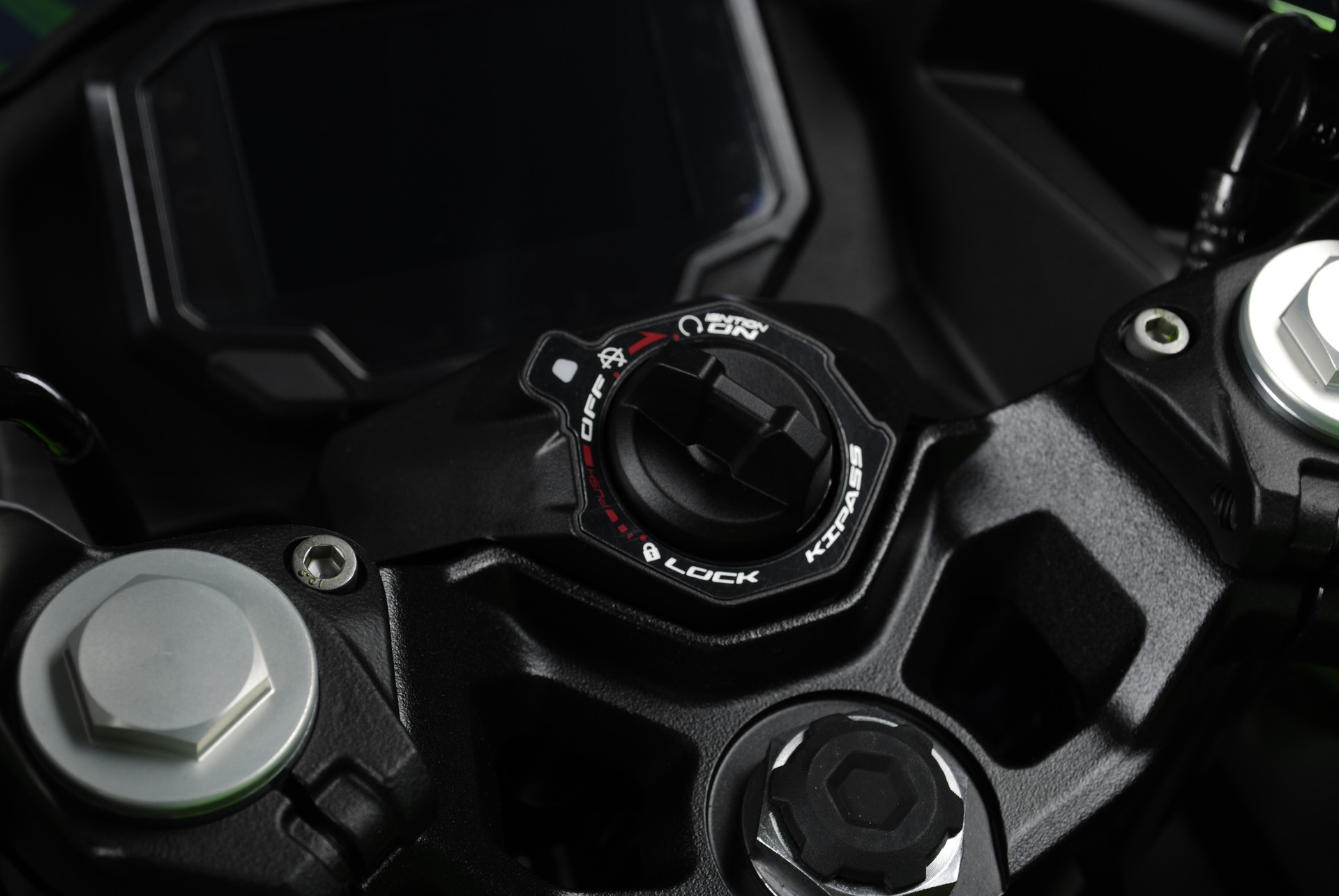 KAWASAKI Ninja 500 SE MY26-image-14