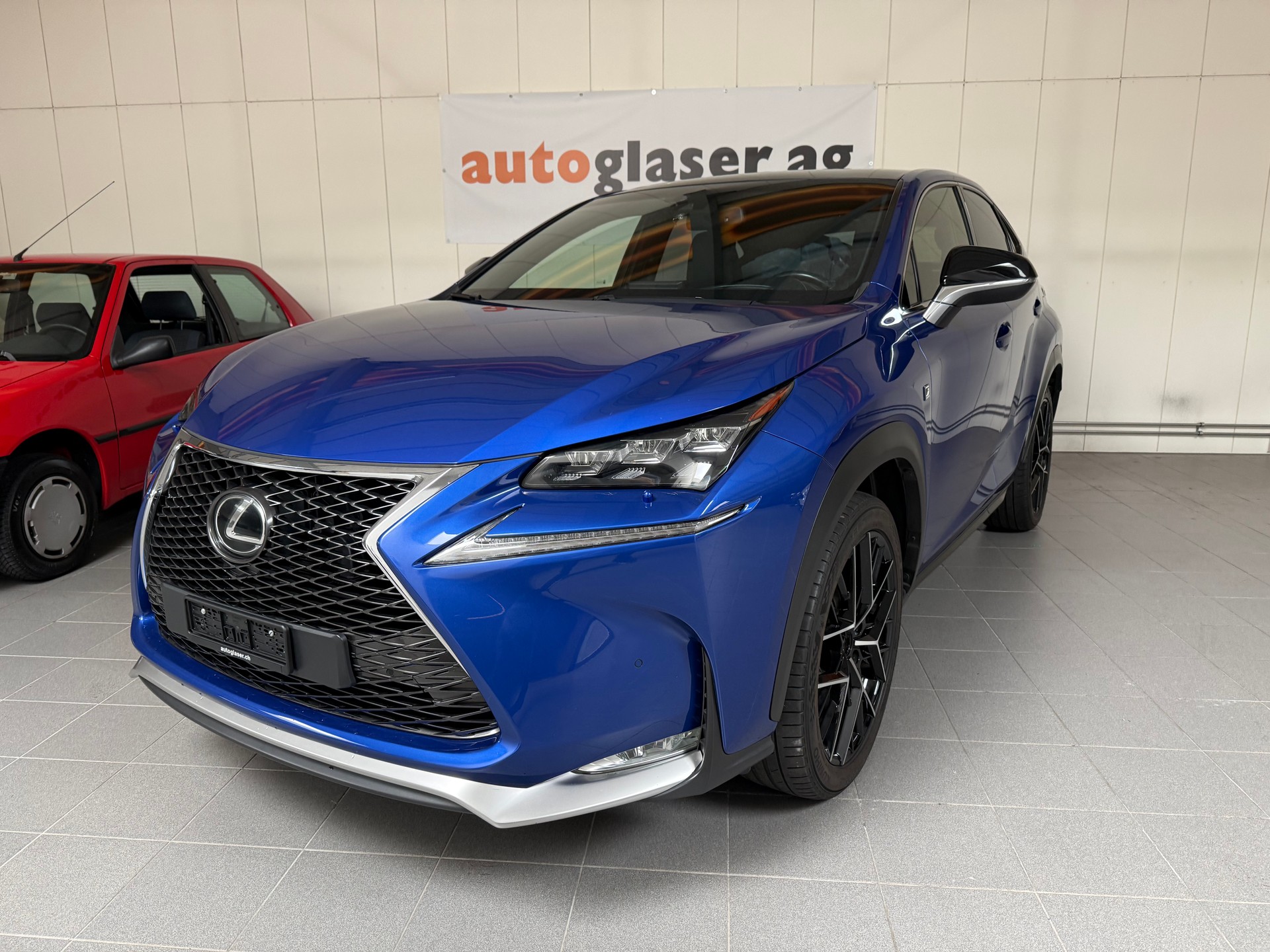 LEXUS NX 200t F-Sport AWD Automatic-showroom-element-1