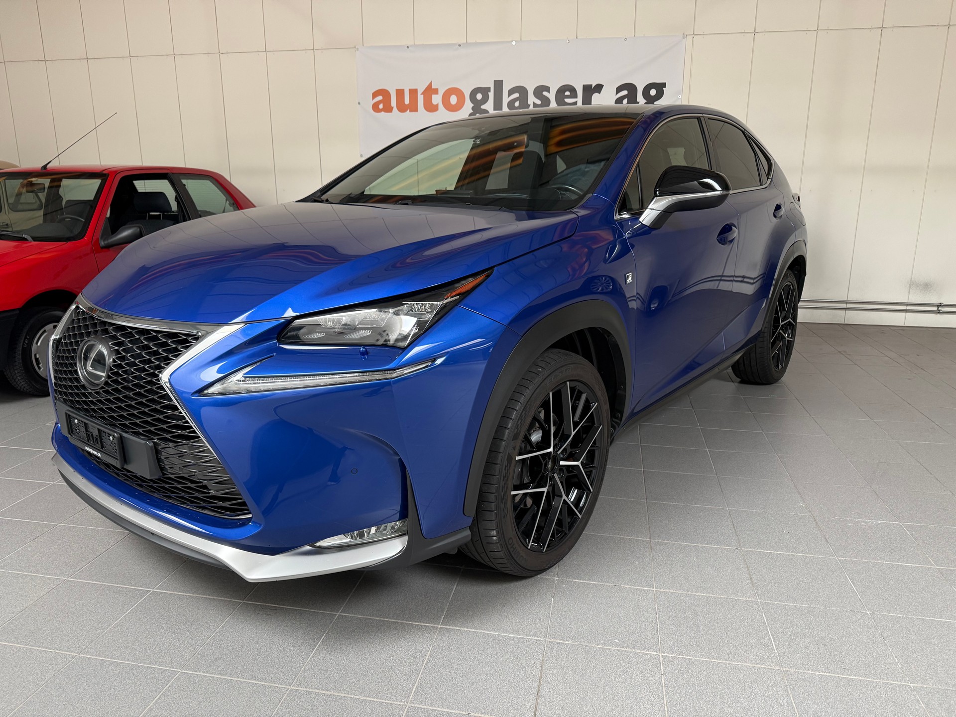 LEXUS NX 200t F-Sport AWD Automatic-showroom-element-2